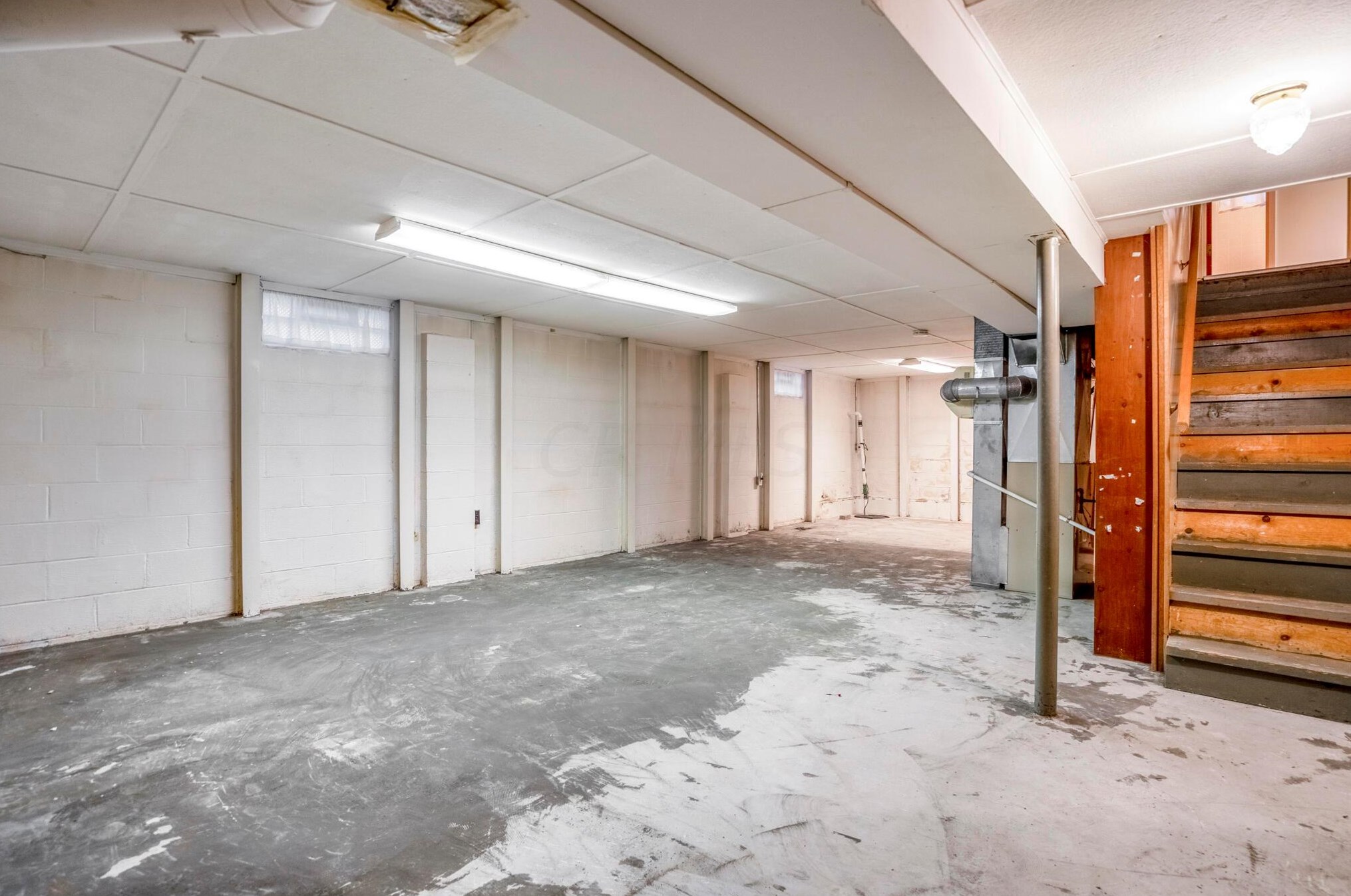 1835 Stetson Rd, Columbus OH 43232-2837 exterior