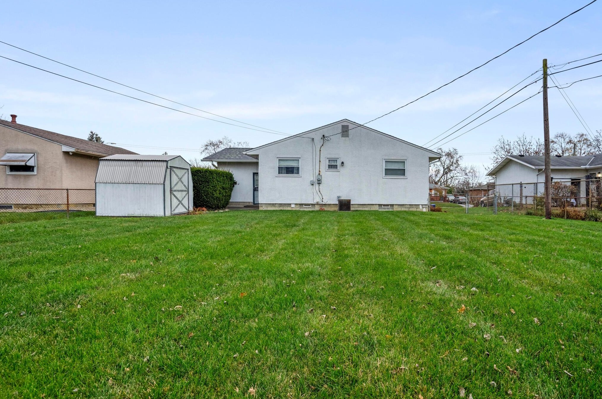 1835 Stetson Rd, Columbus OH 43232-2837 exterior