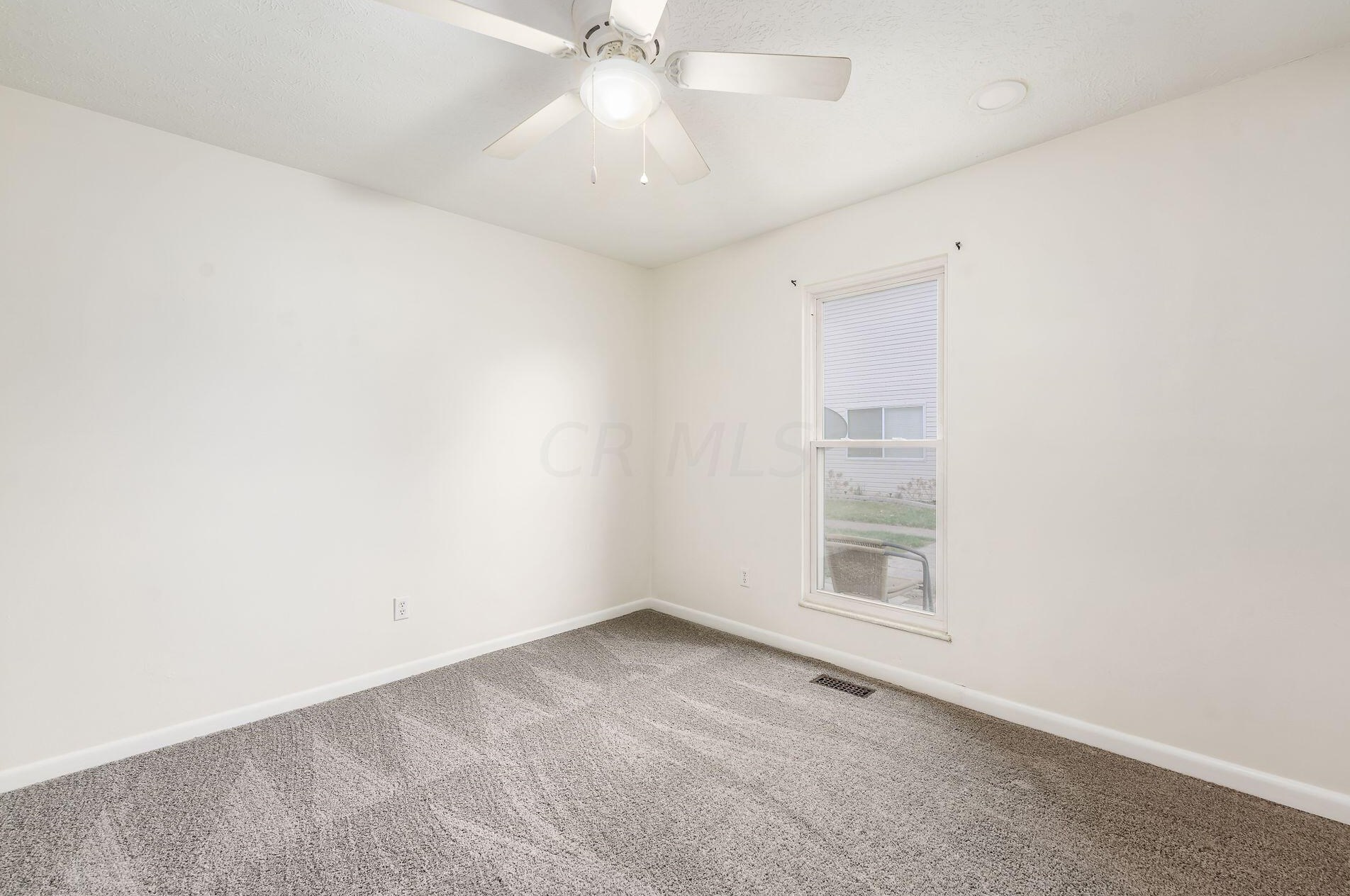 2472 Natchez Dr, Columbus OH 43209-3306 exterior