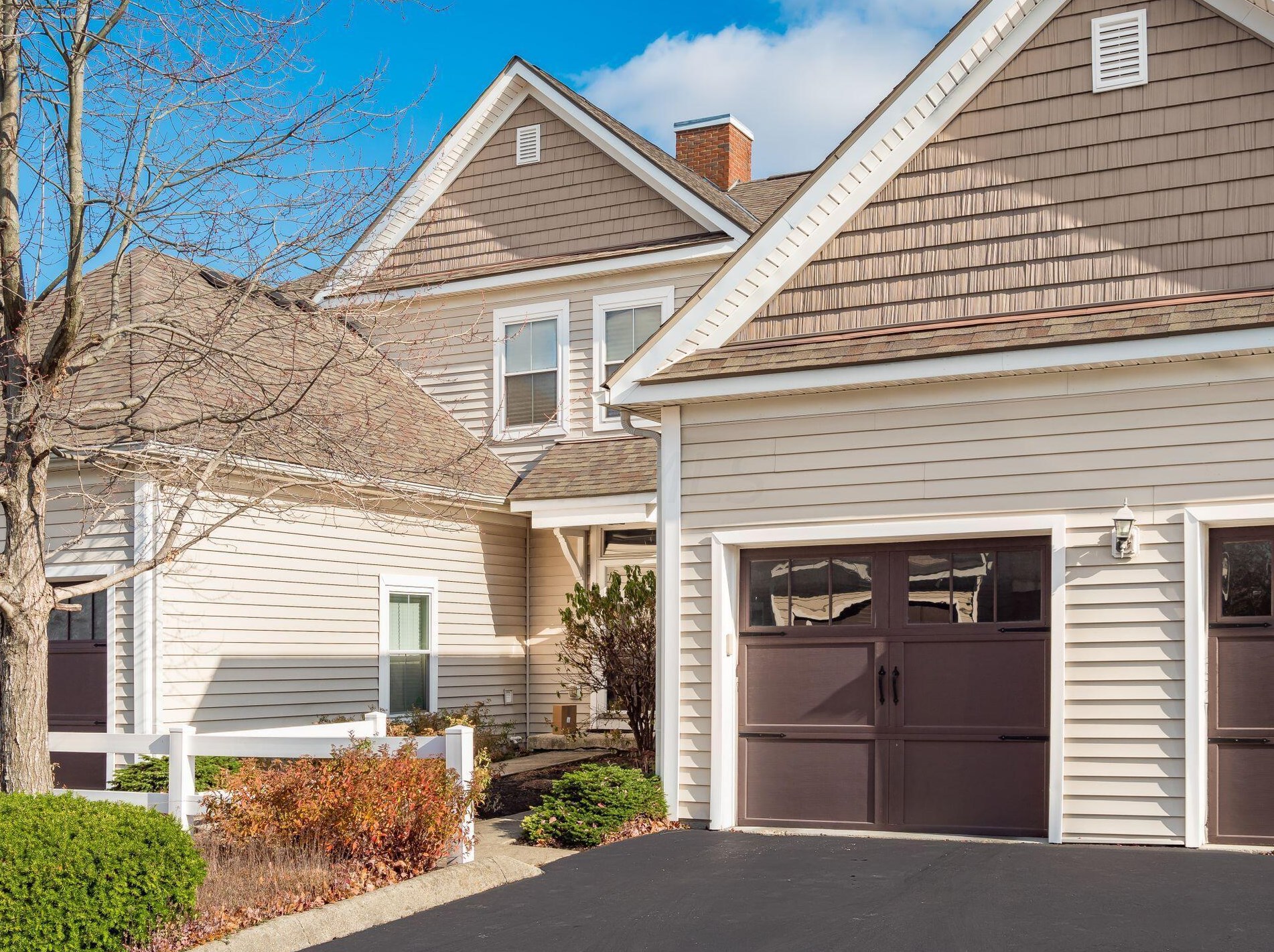 4014 Legend, Columbus, OH 43230-8498
