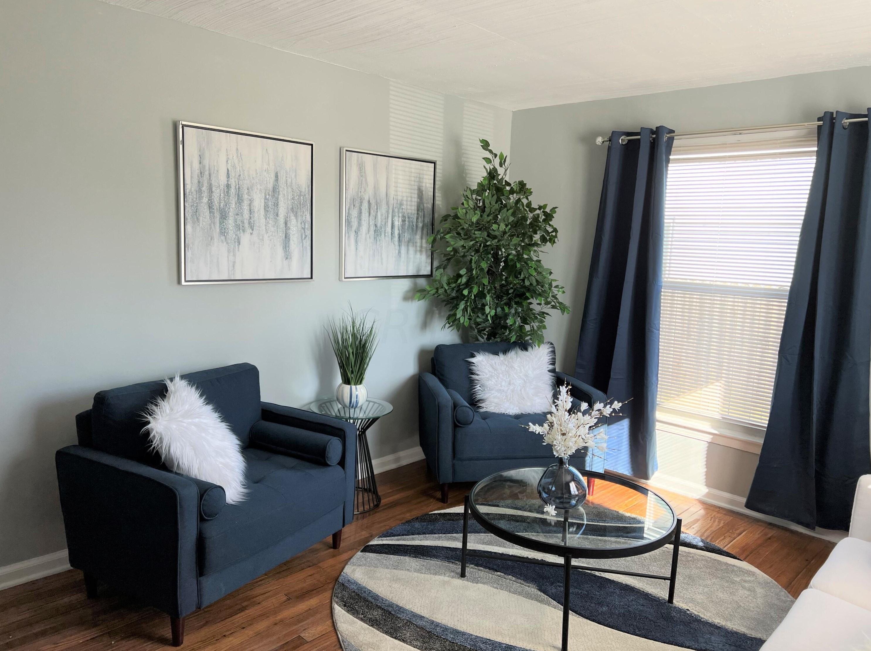 2162 Mound St, Columbus OH 43223-2051 exterior