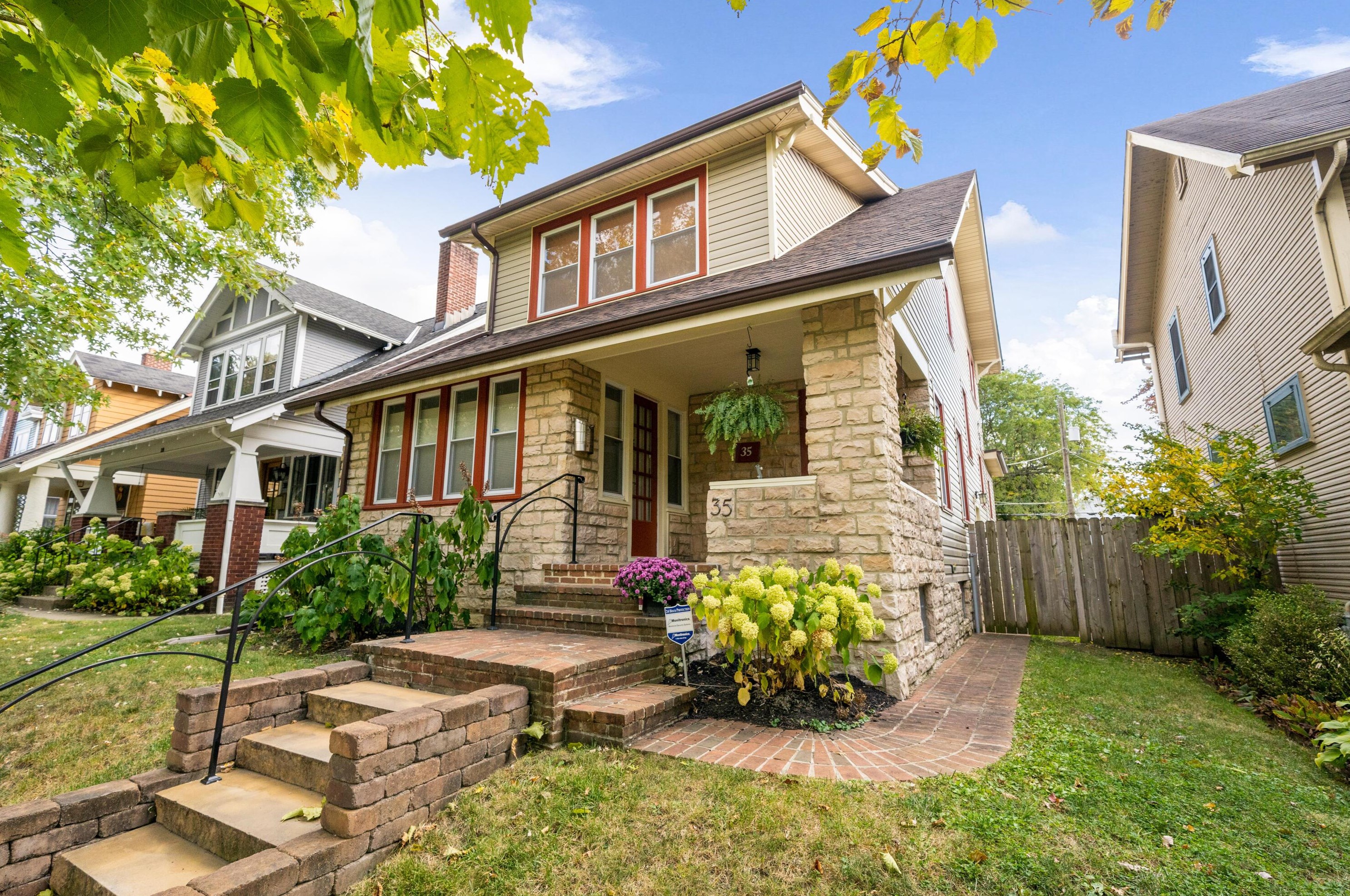 35 Longview Ave, Columbus, OH 43202-1233