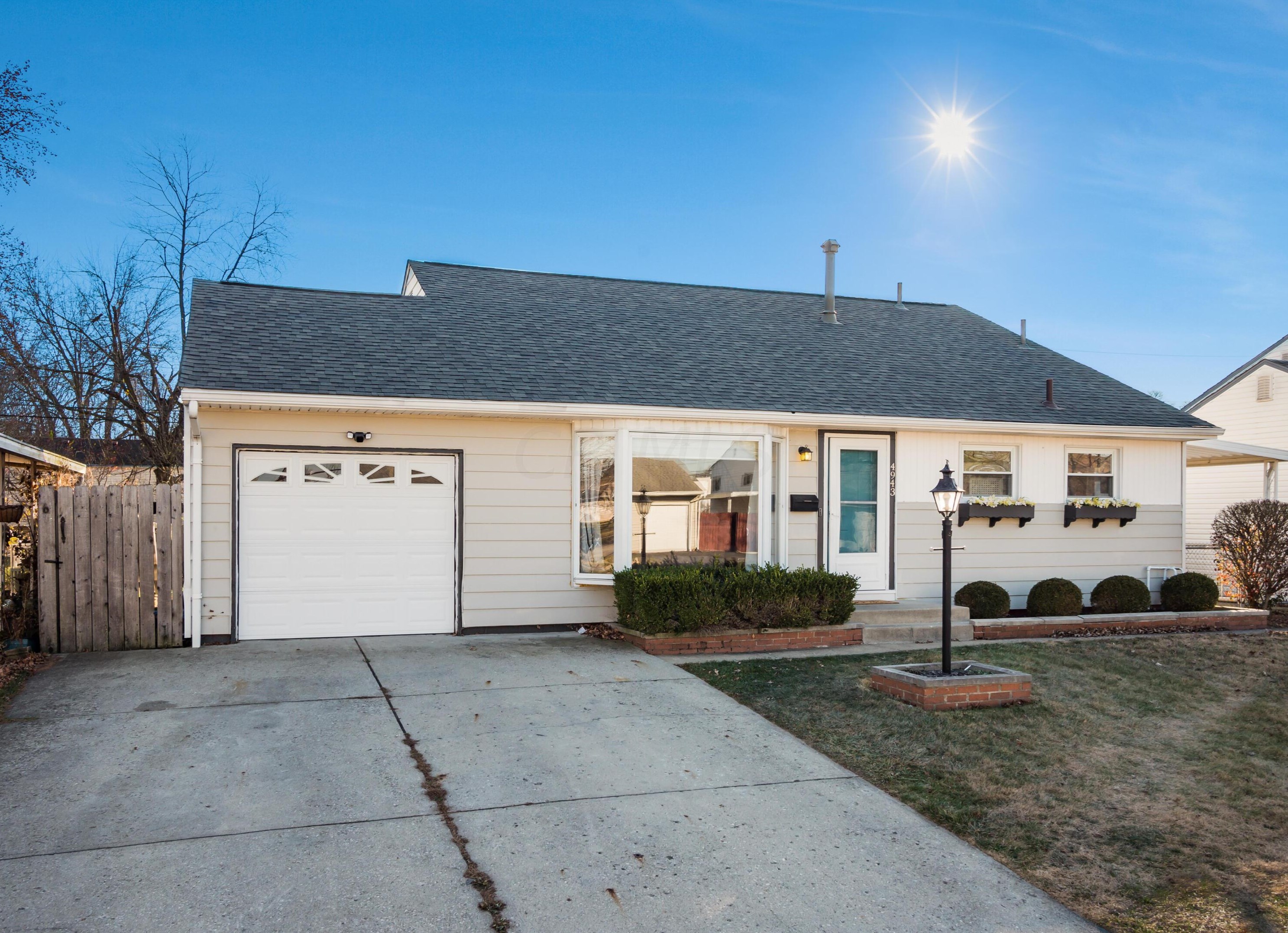 4943 Justin Rd, Columbus, OH 43227-1412