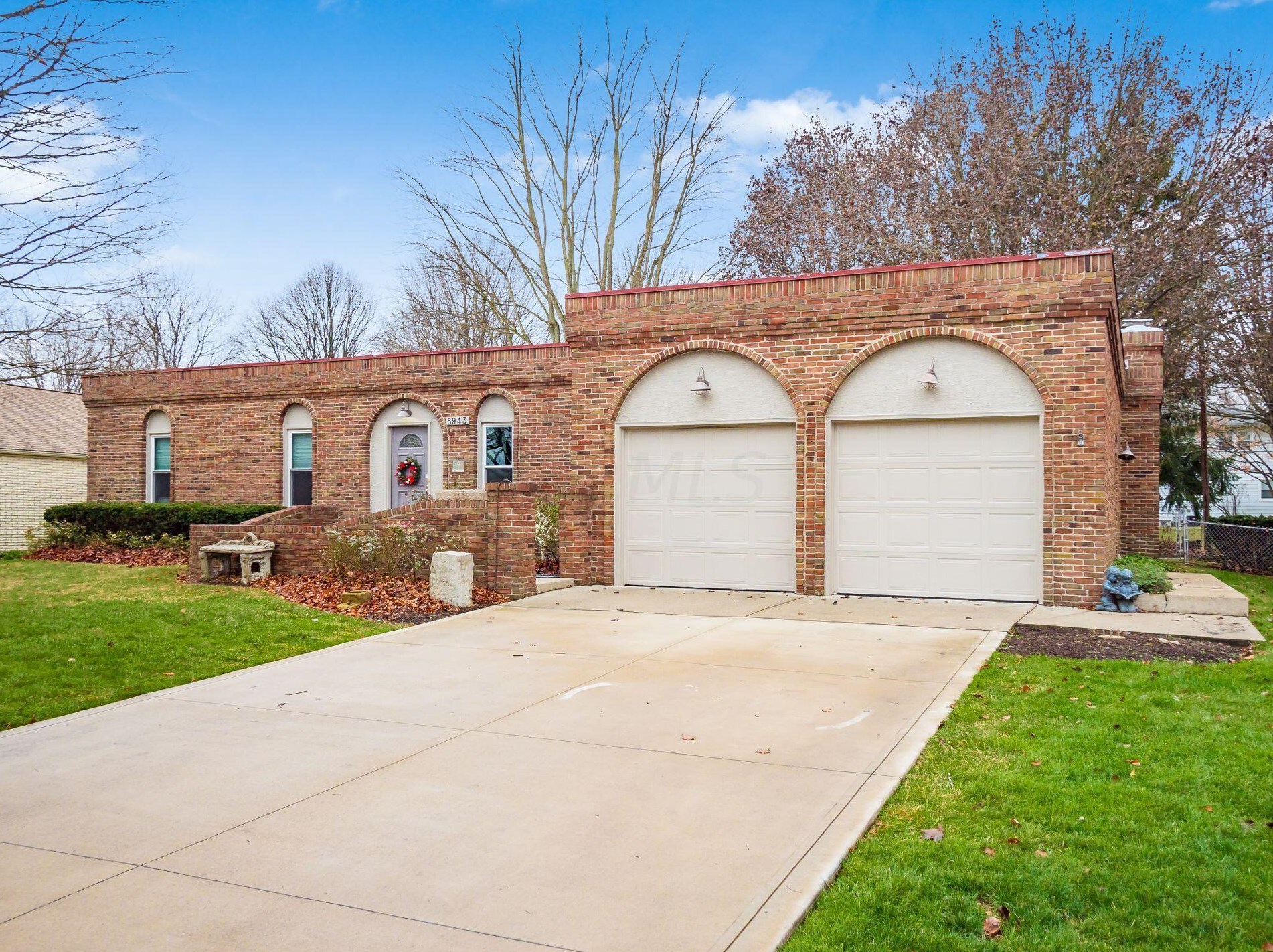 5943 Rocky Rill Rd, Columbus, OH 43235-3309