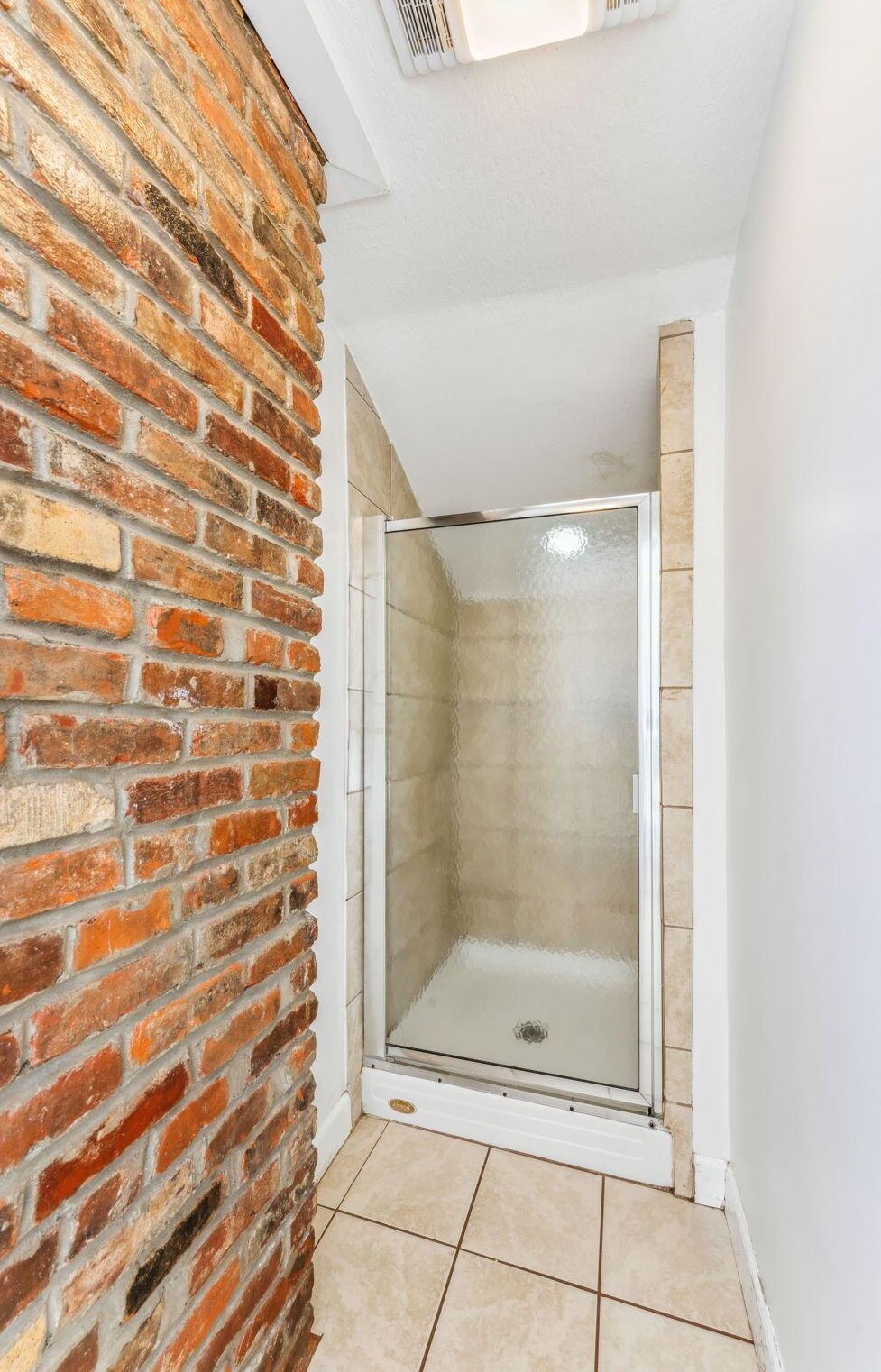 150 Brinker Ave, Columbus OH 43204-1367 exterior