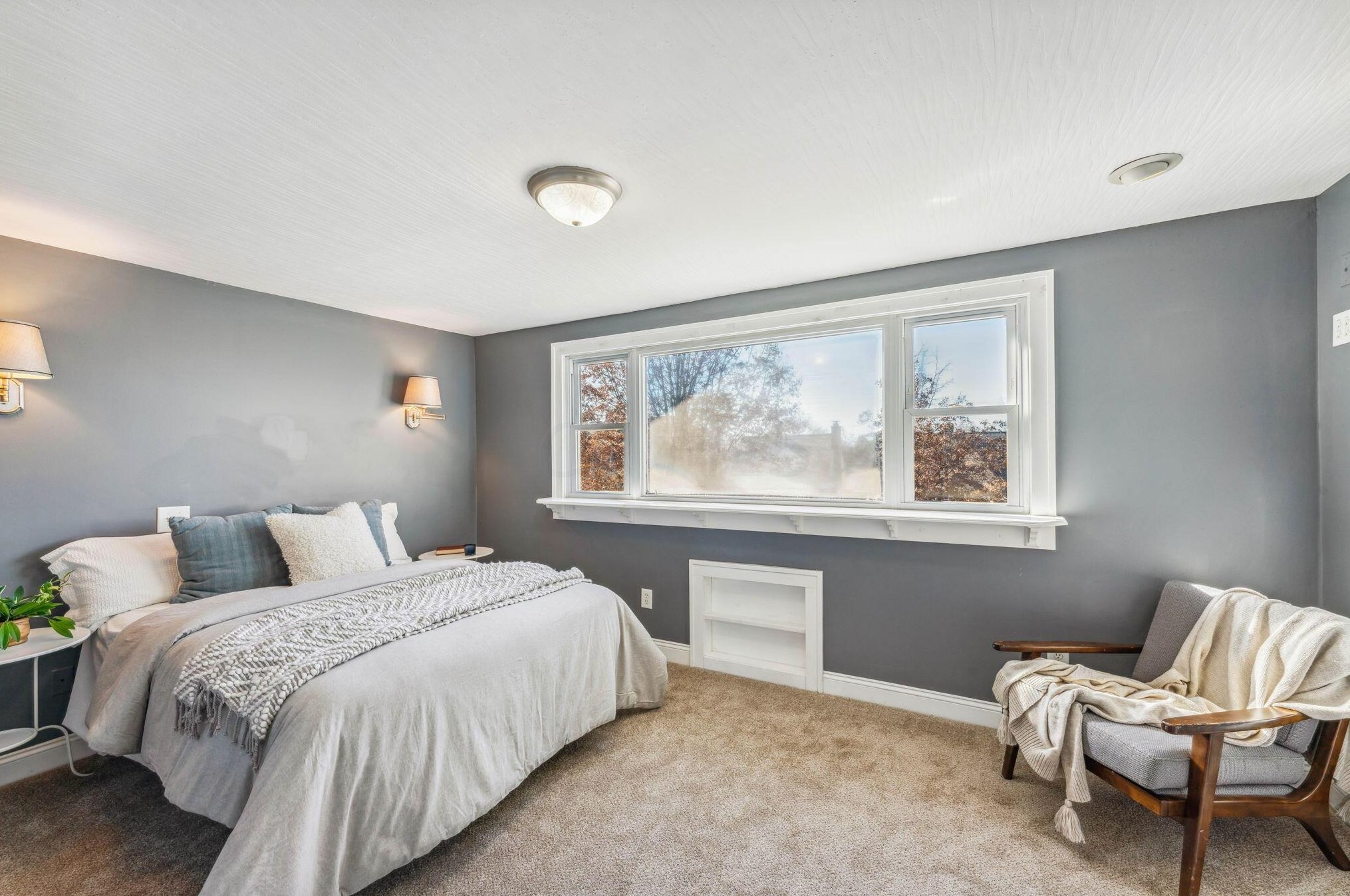 150 Brinker Ave, Columbus OH 43204-1367 exterior