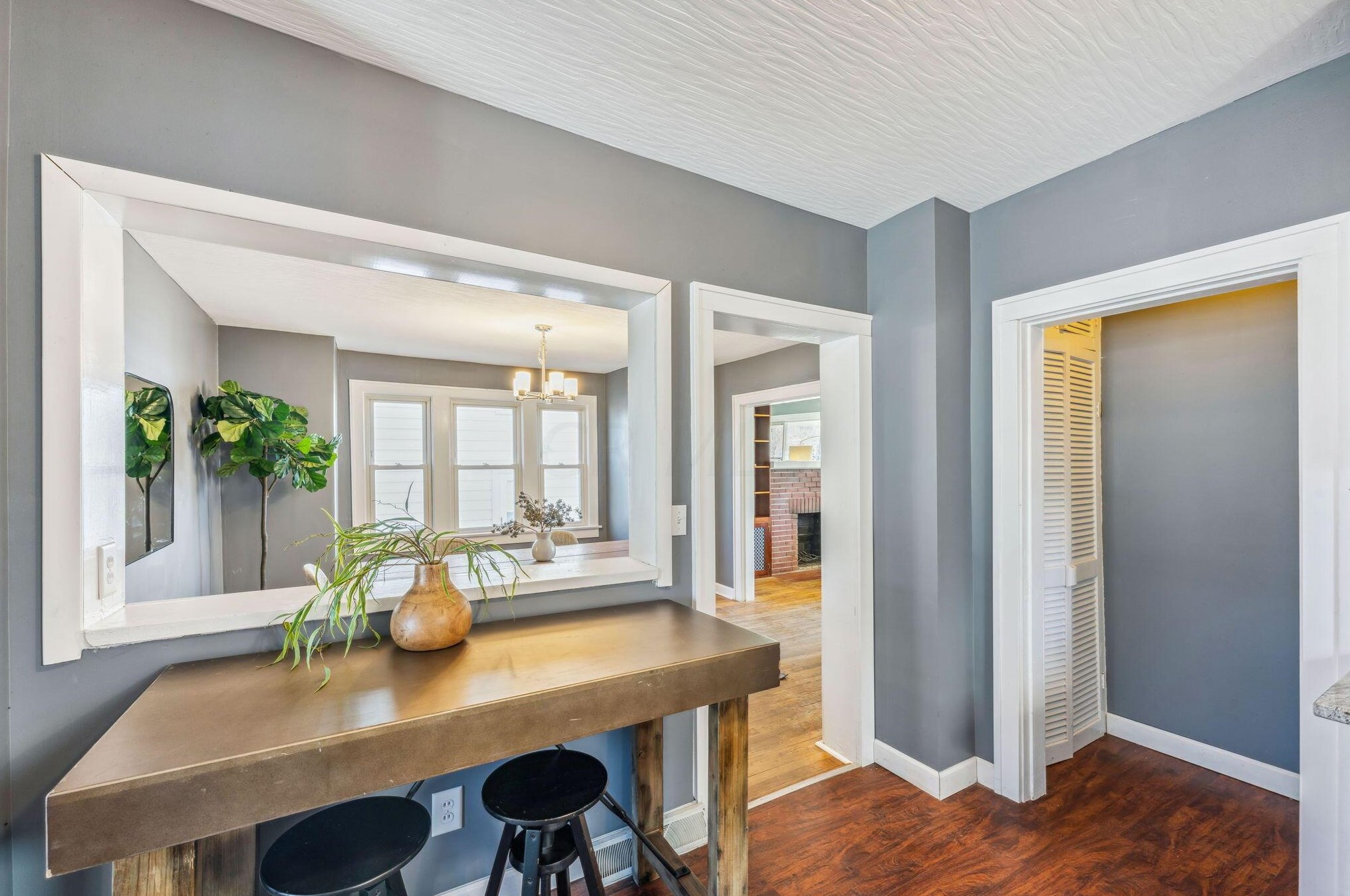 150 Brinker Ave, Columbus OH 43204-1367 exterior