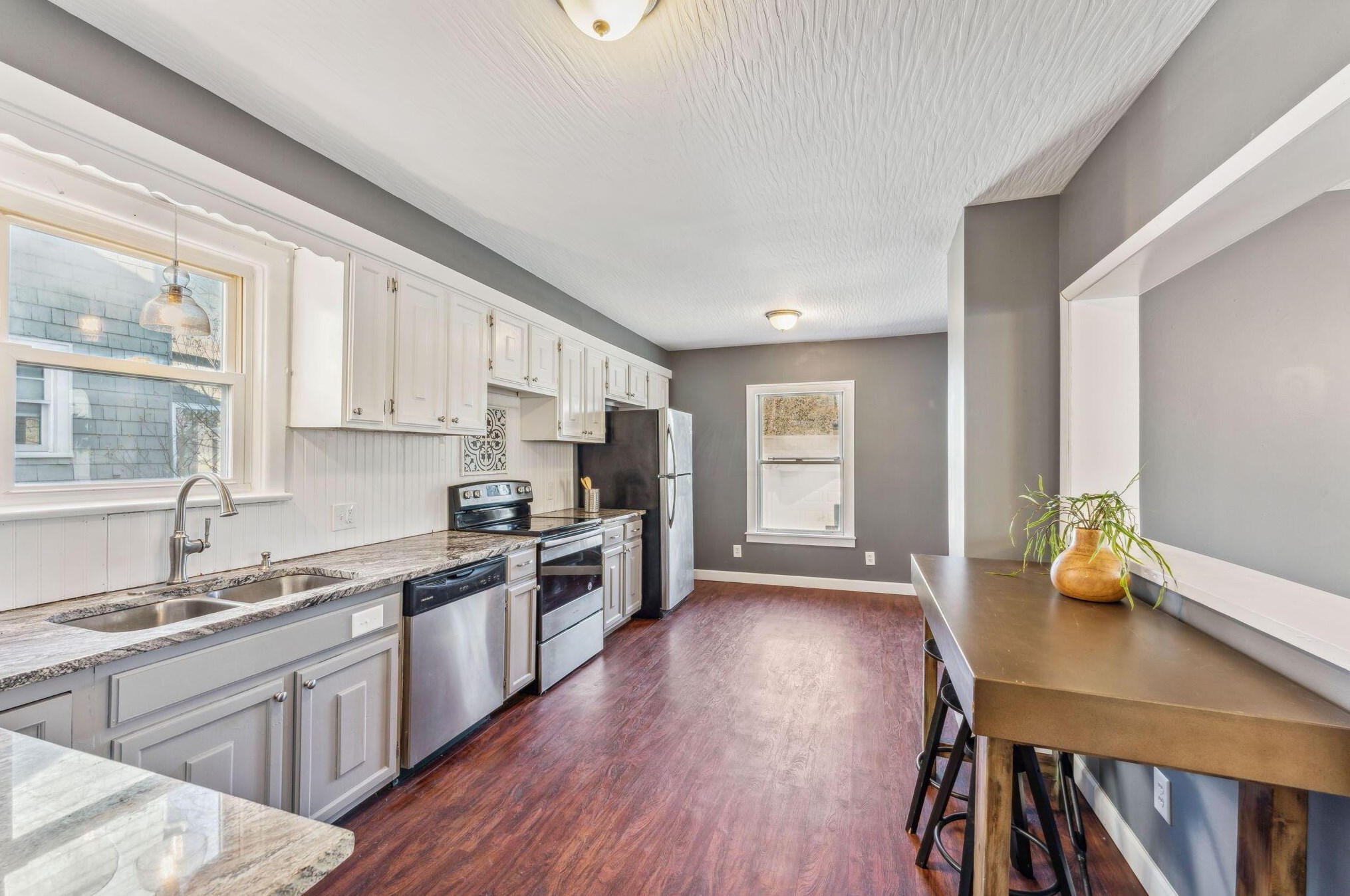 150 Brinker Ave, Columbus OH 43204-1367 exterior