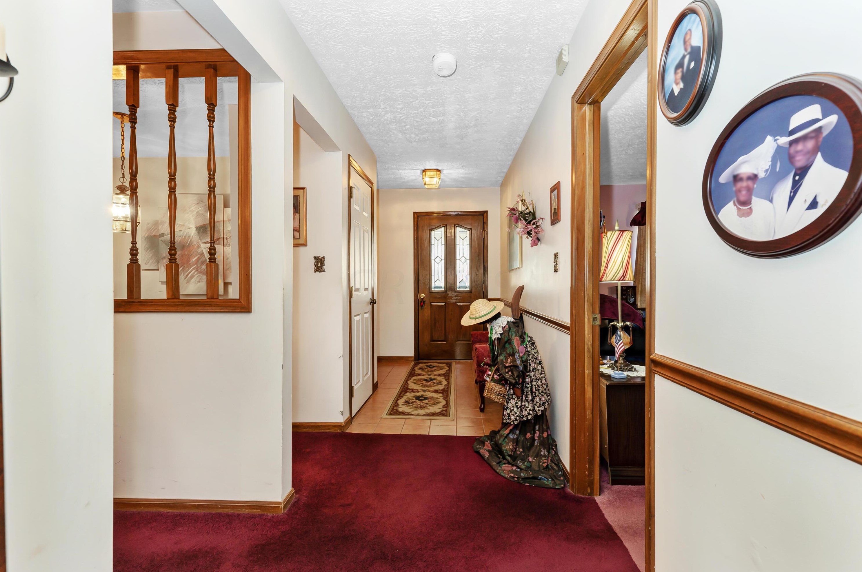 4317 Timber Valley Dr, Columbus, OH 43230-1593