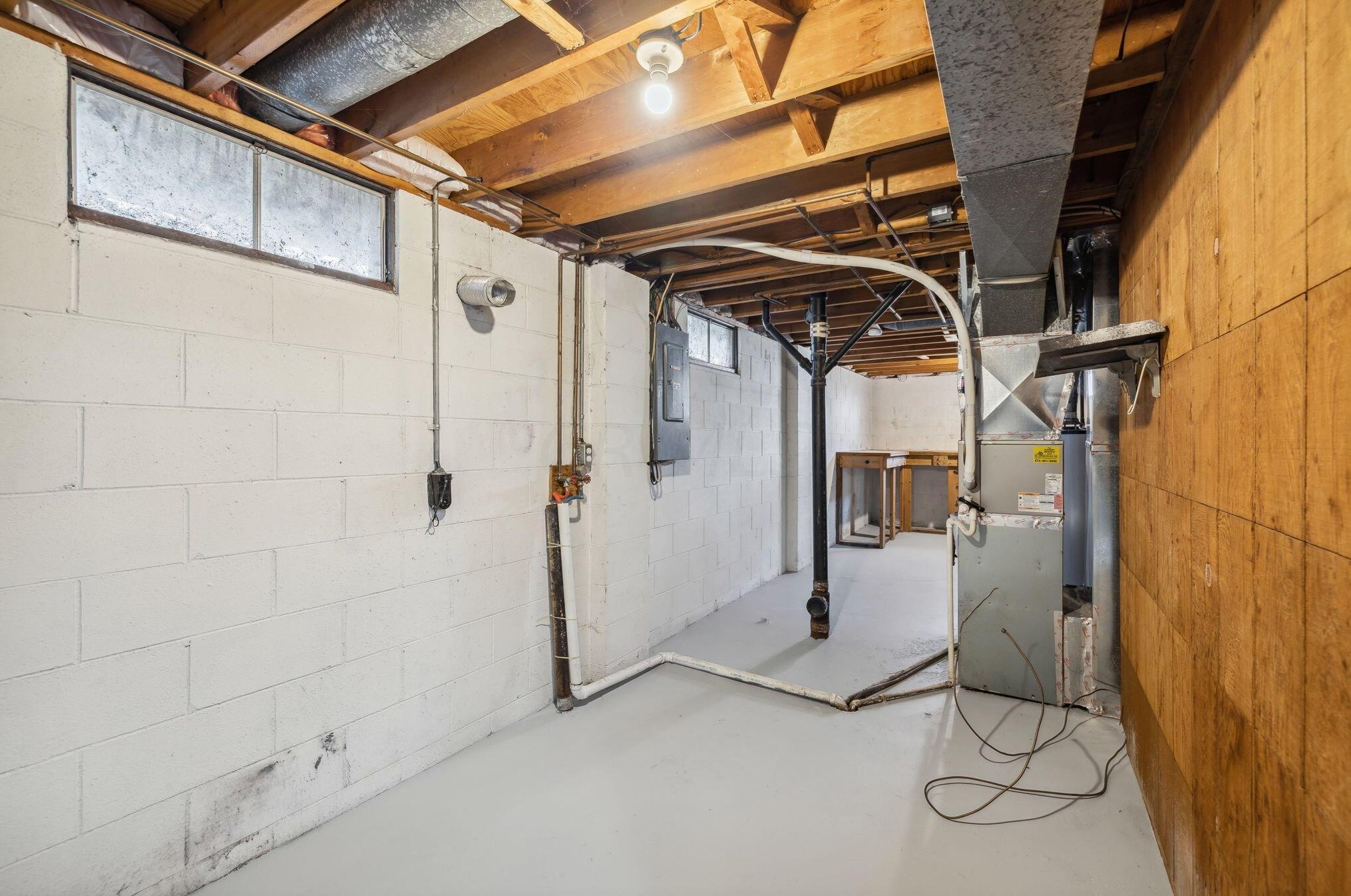 5166 Rutledge Dr, Columbus OH 43232-5853 exterior