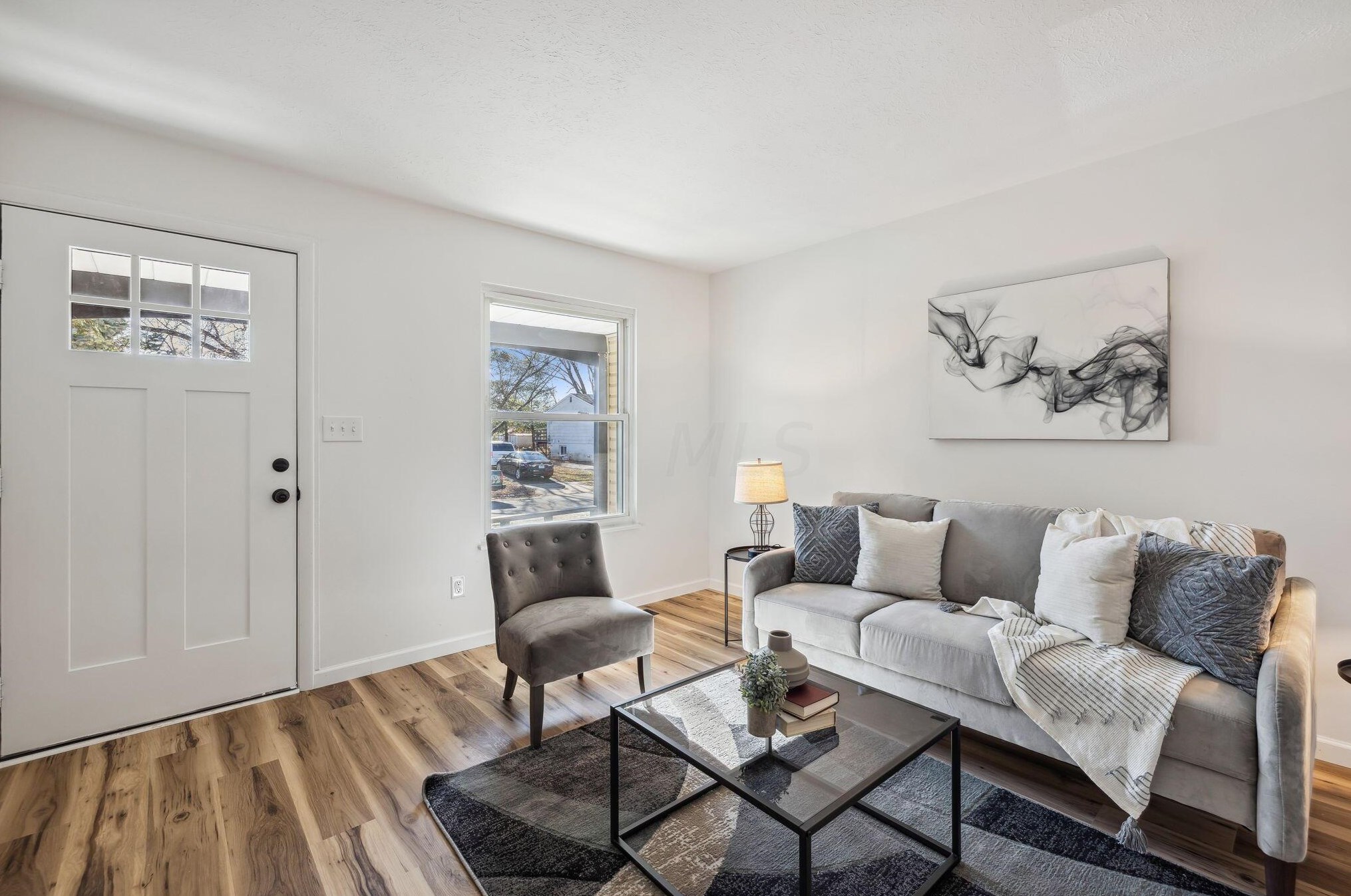 5166 Rutledge Dr, Columbus OH 43232-5853 exterior