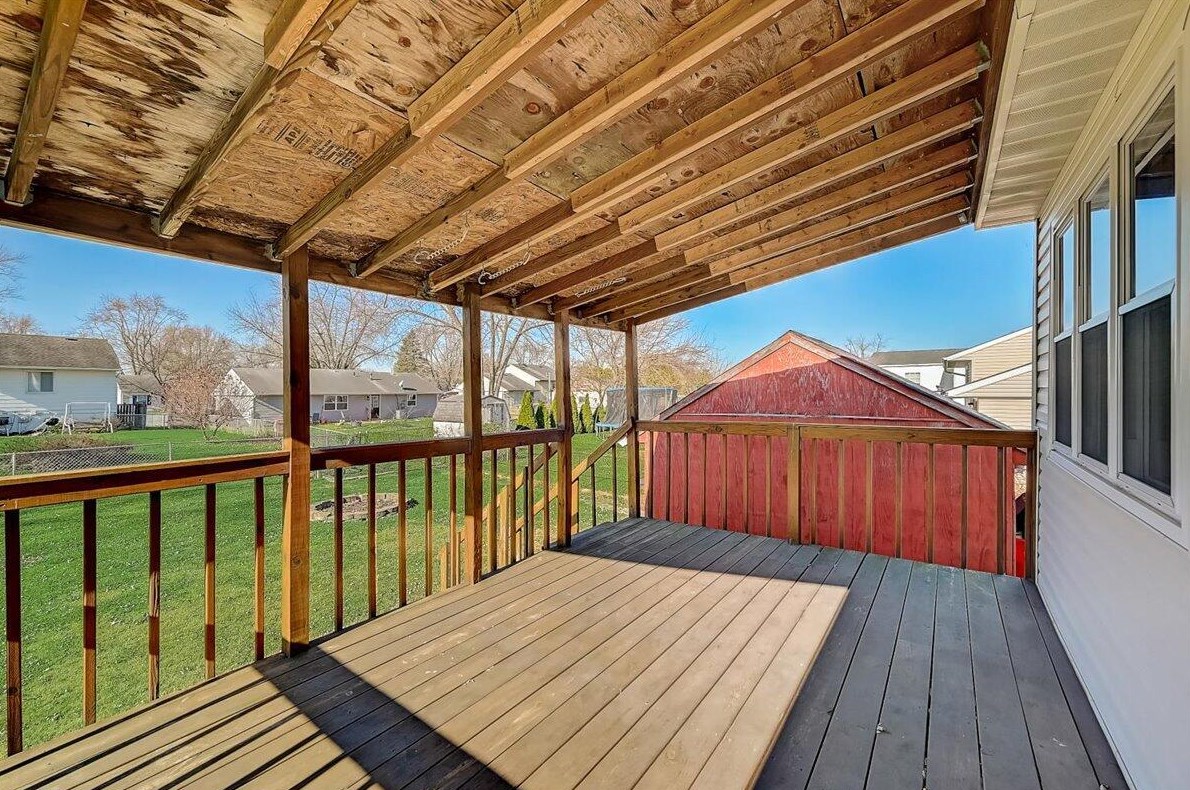 5003 Fishburn St, Columbus OH 43207-5041 exterior