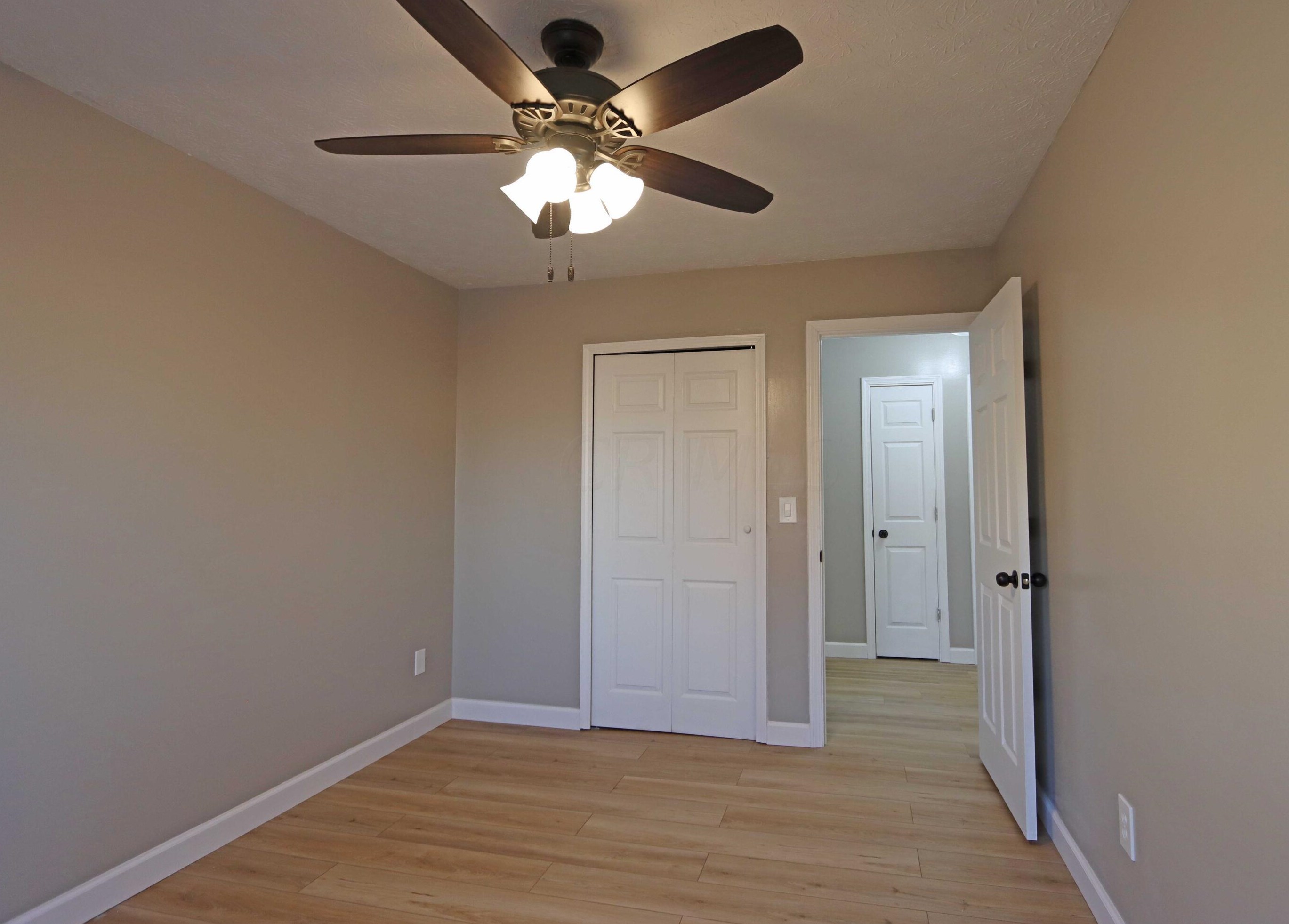 5724 Rachel Ct, Hilliard OH  43026-9619 exterior