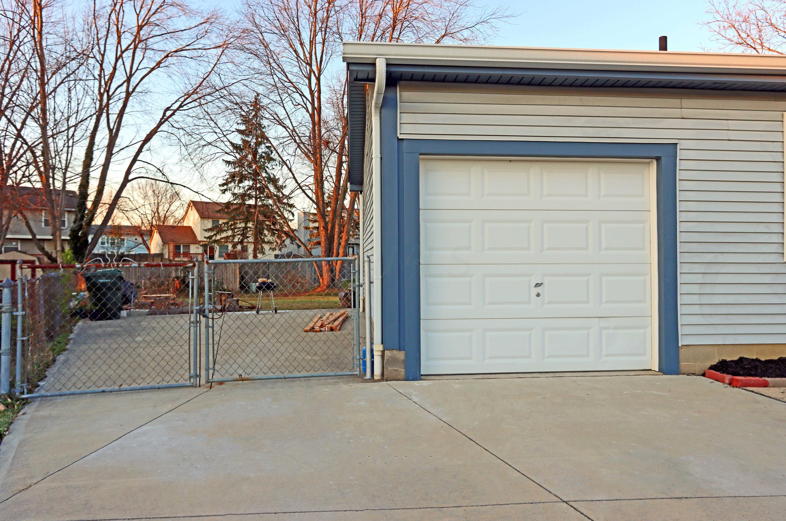 5724 Rachel Ct, Hilliard OH  43026-9619 exterior