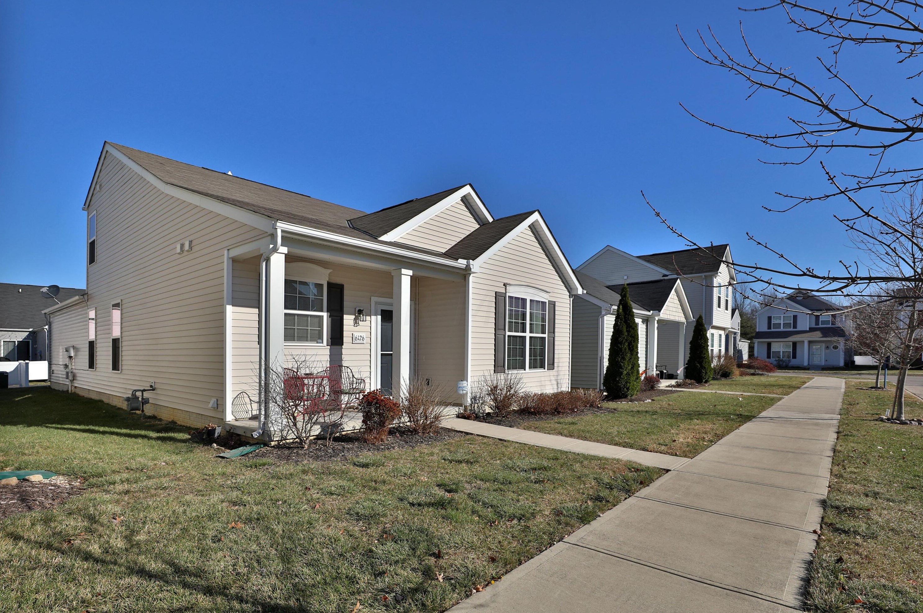 6126 Deansboro Dr, Westerville, OH 43081-7066