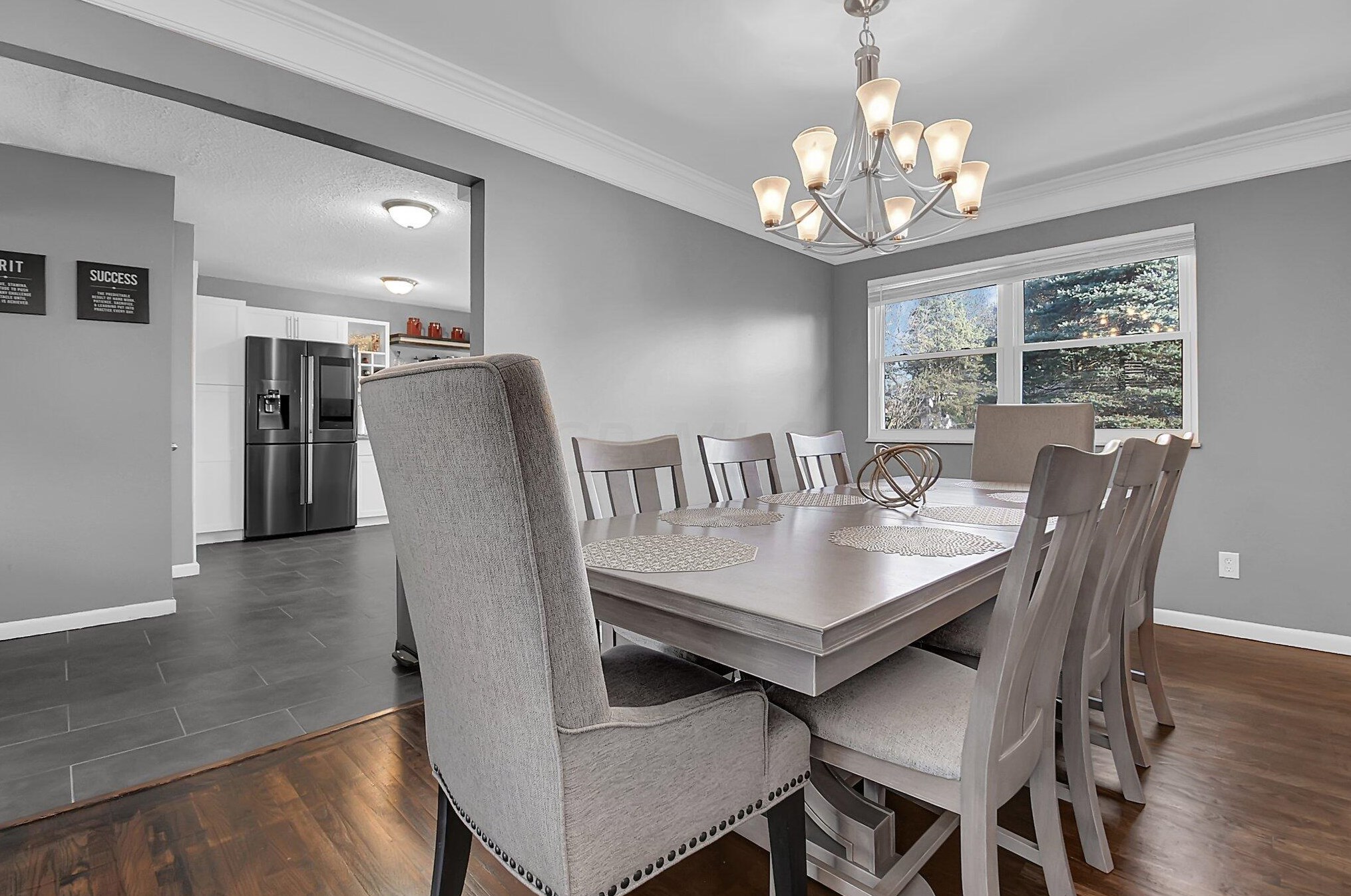 1916 Birkdale Dr, Columbus OH 43232-3062 exterior