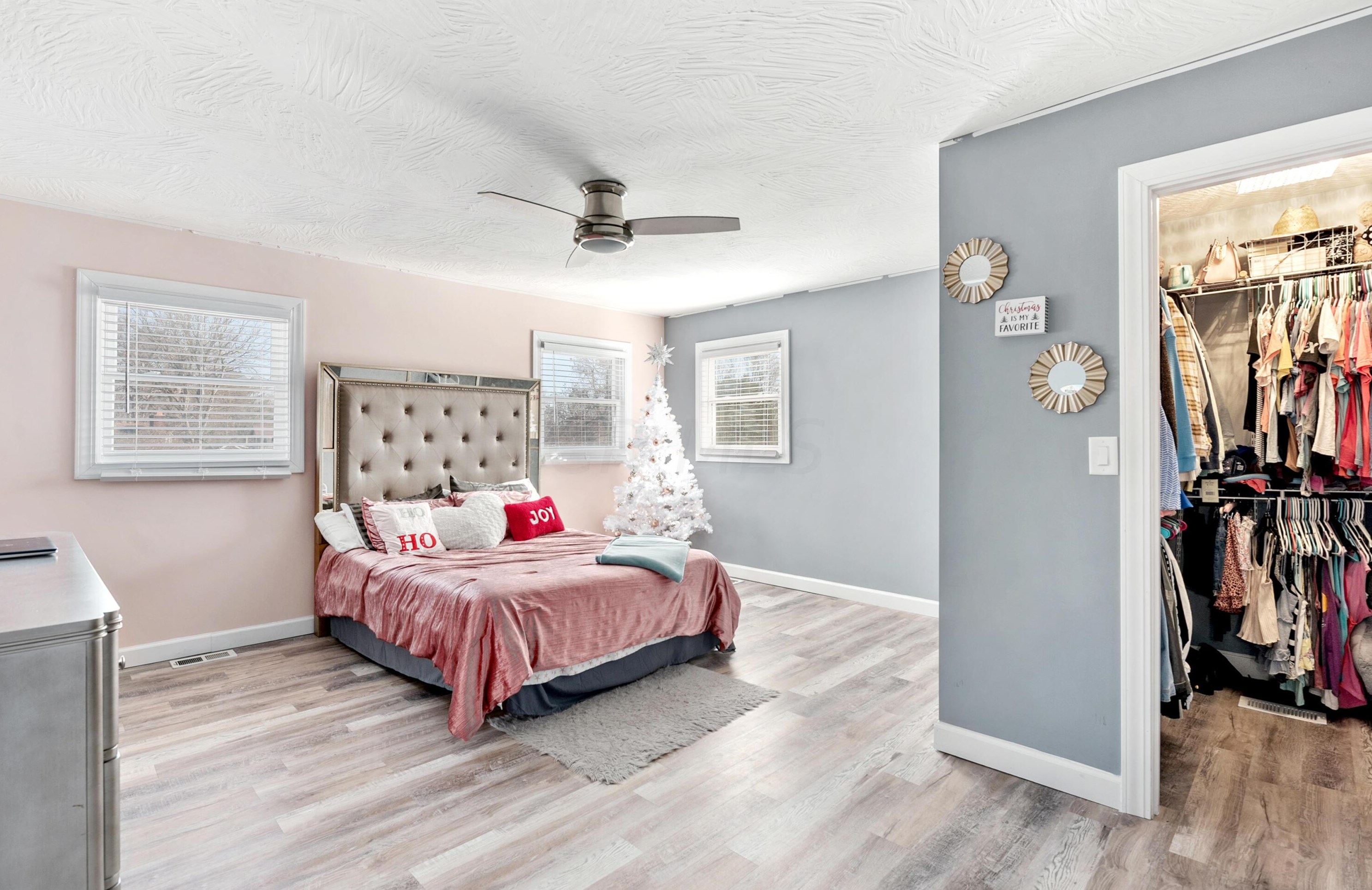 2103 Scenic Dr, Lancaster OH 43130-1163 exterior