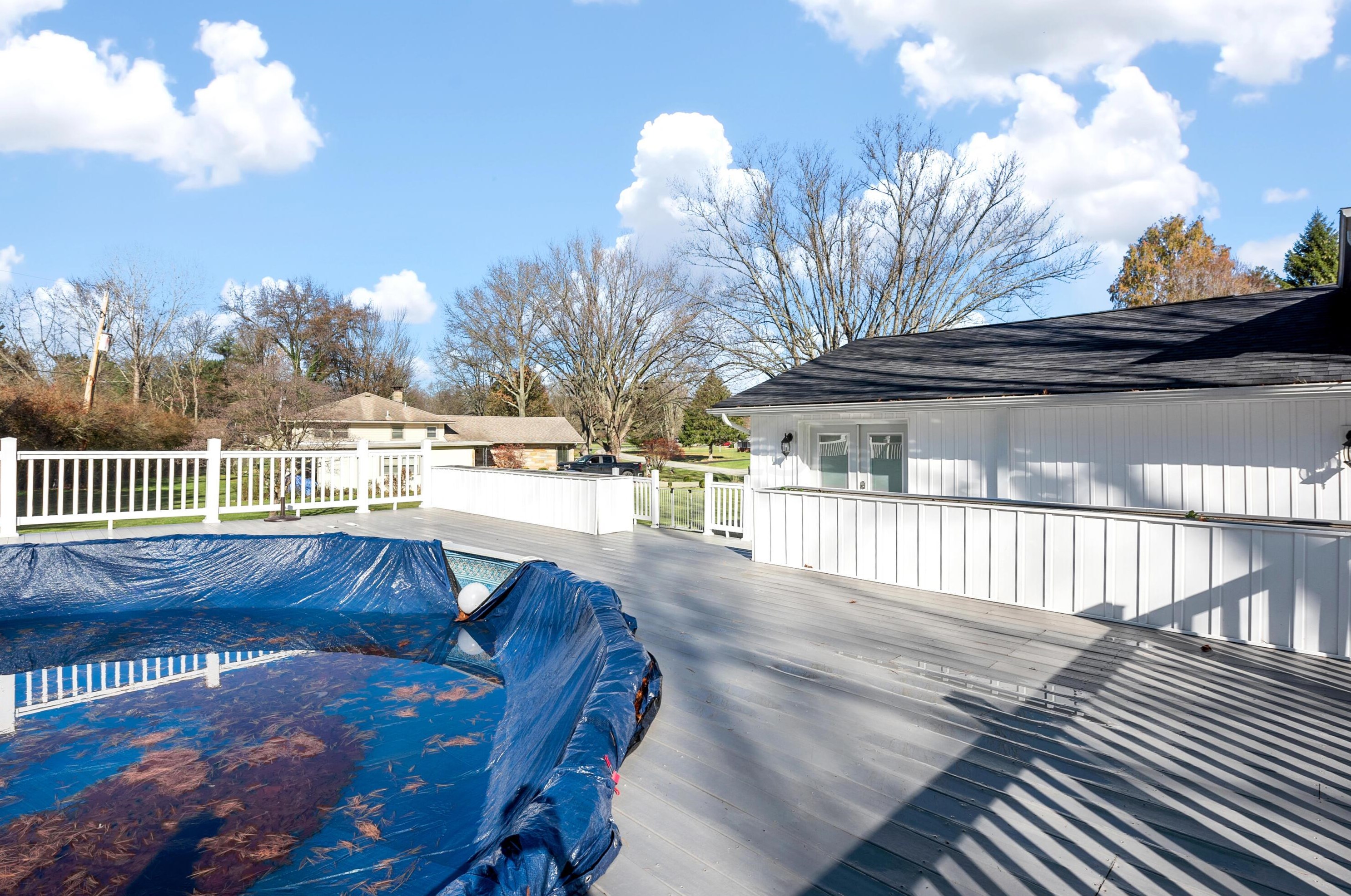 2103 Scenic Dr, Lancaster OH 43130-1163 exterior