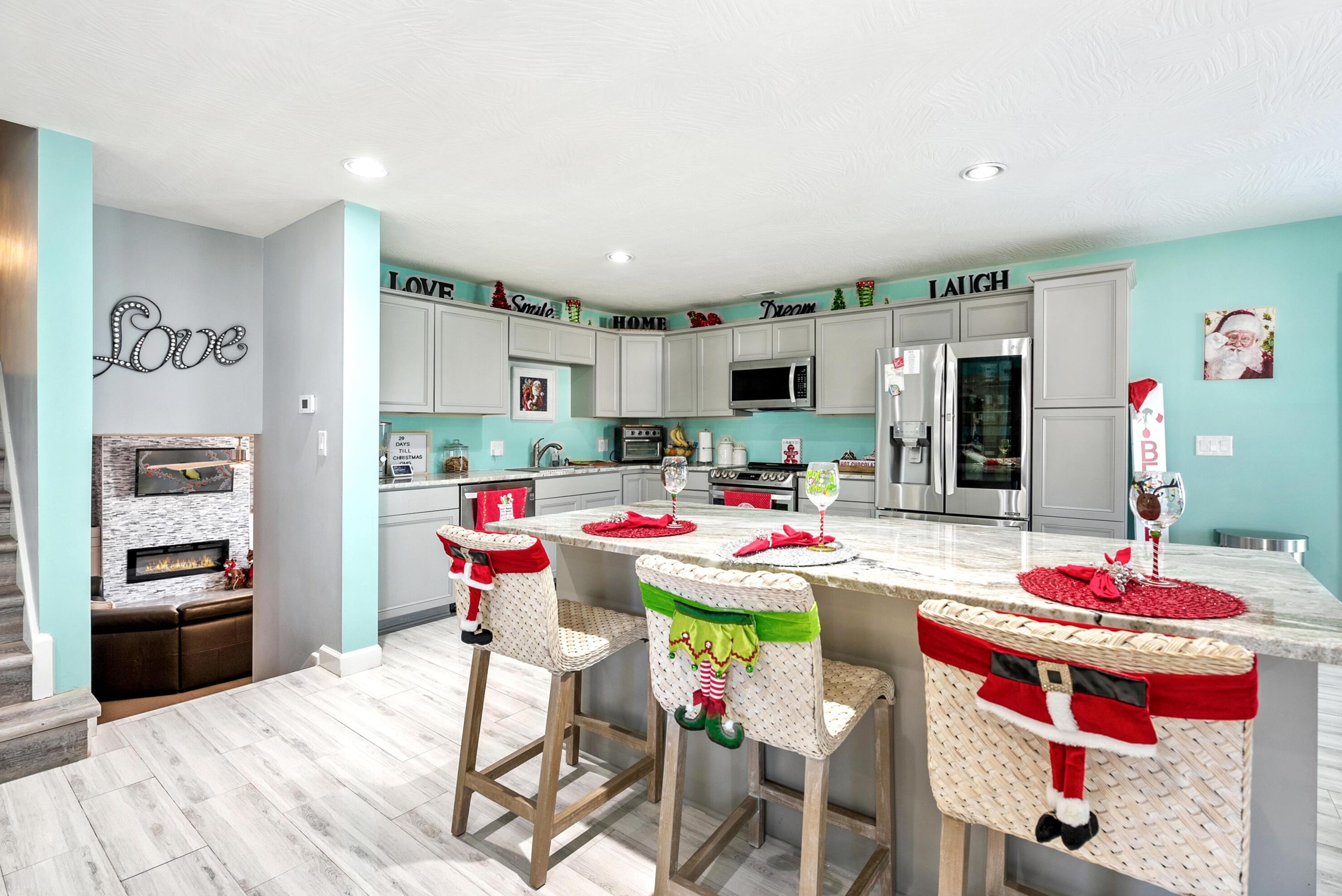 2103 Scenic Dr, Lancaster OH 43130-1163 exterior