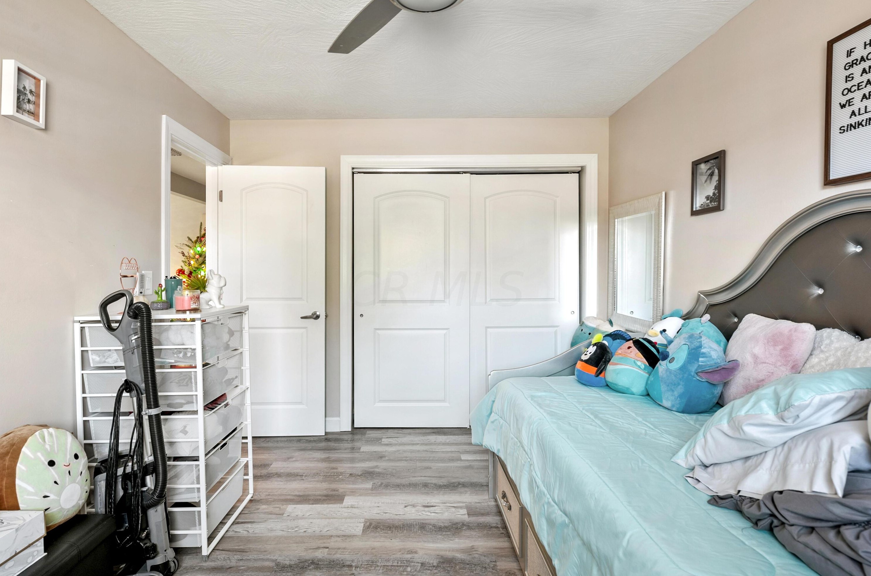 2103 Scenic Dr, Lancaster OH 43130-1163 exterior