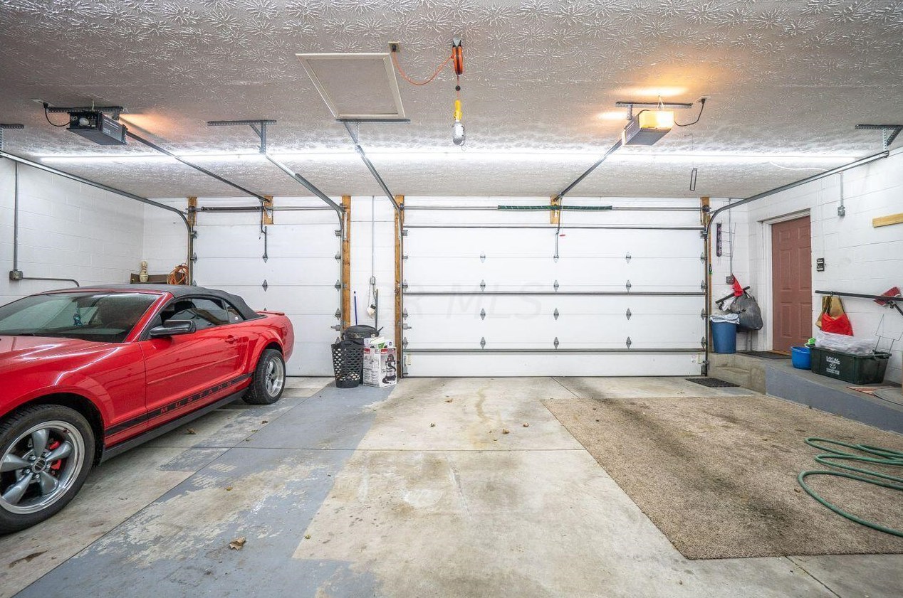 1810 Hague Ave, Columbus OH 43204-1619 exterior