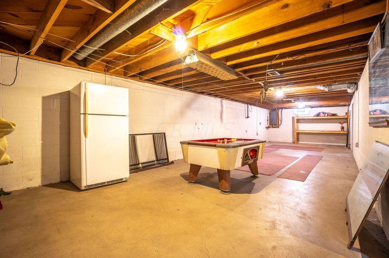 1810 Hague Ave, Columbus OH 43204-1619 exterior