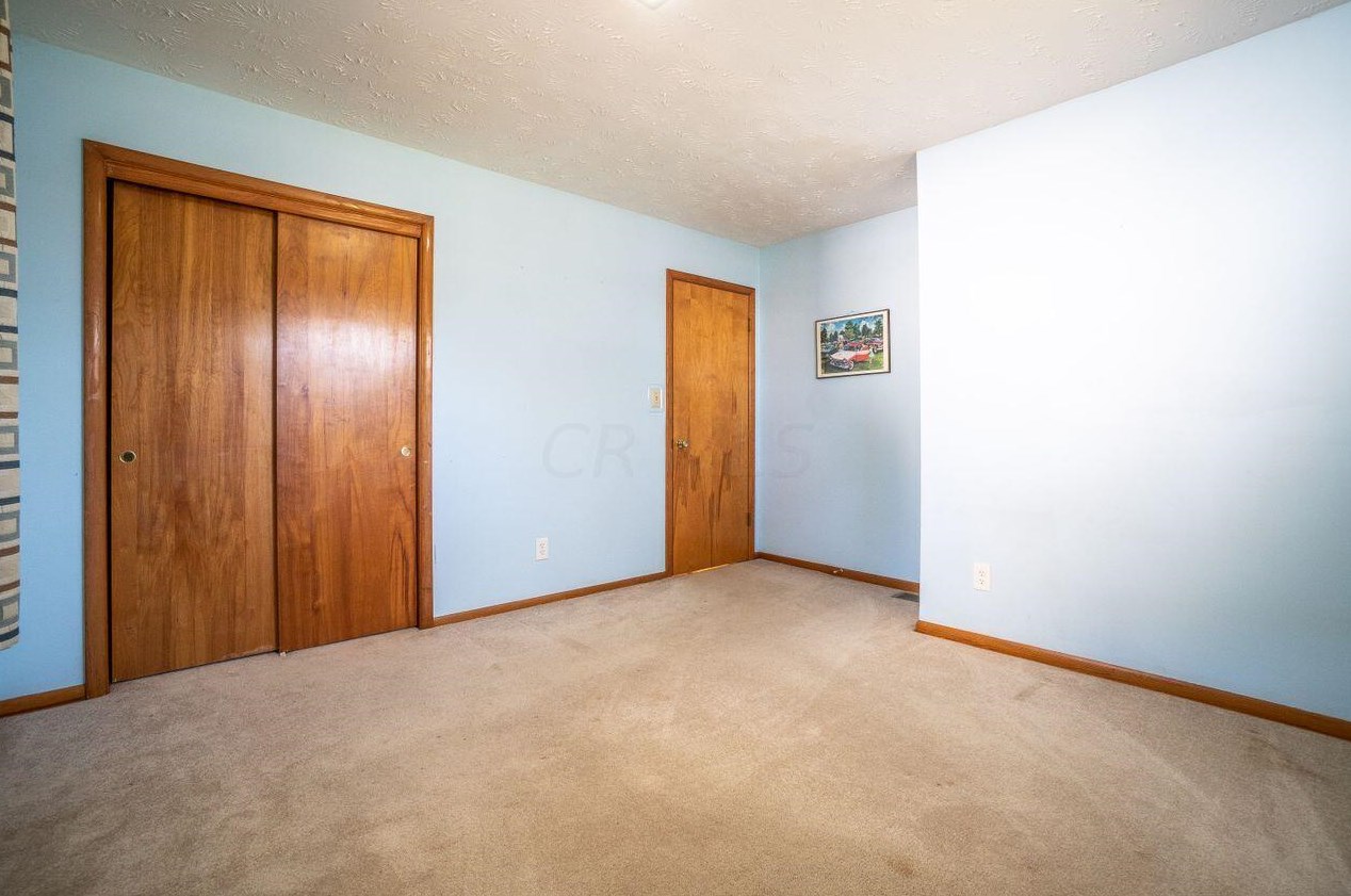 1810 Hague Ave, Columbus OH 43204-1619 exterior