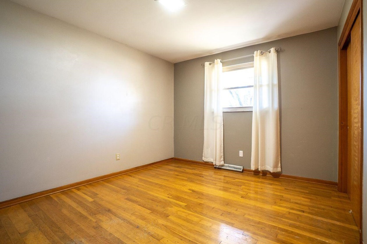 1810 Hague Ave, Columbus OH 43204-1619 exterior