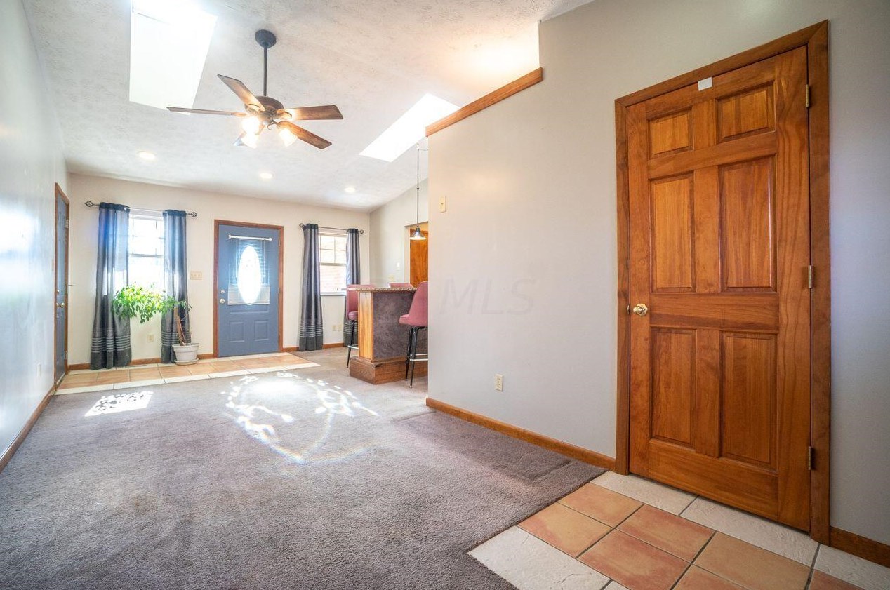 1810 Hague Ave, Columbus OH 43204-1619 exterior