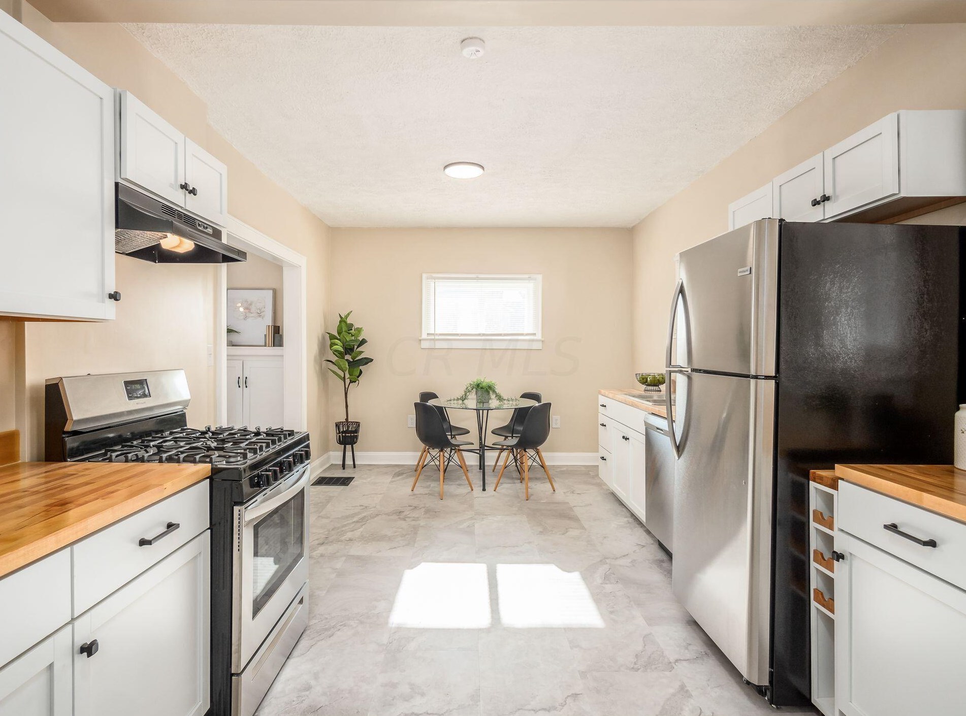 87 Yale Ave, Columbus OH 43223-1344 exterior