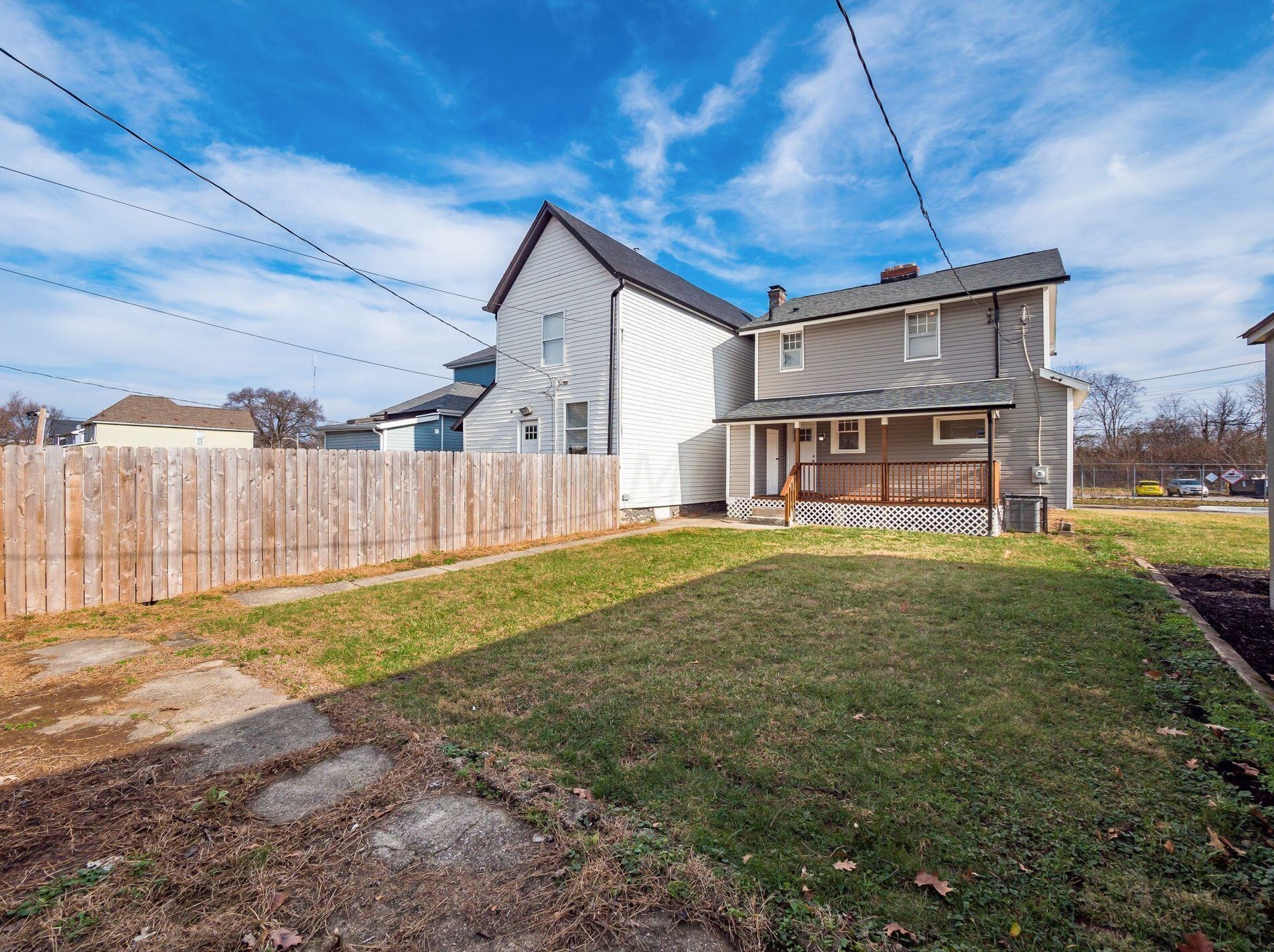 87 Yale Ave, Columbus OH 43223-1344 exterior