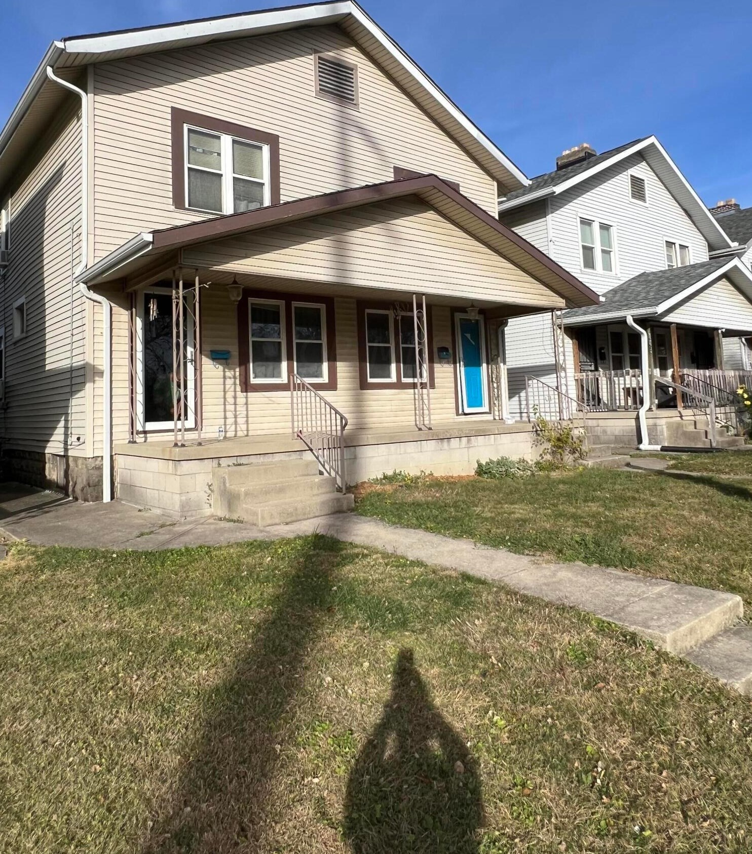 692 Sheldon Ave, Columbus OH  43207-1353 exterior