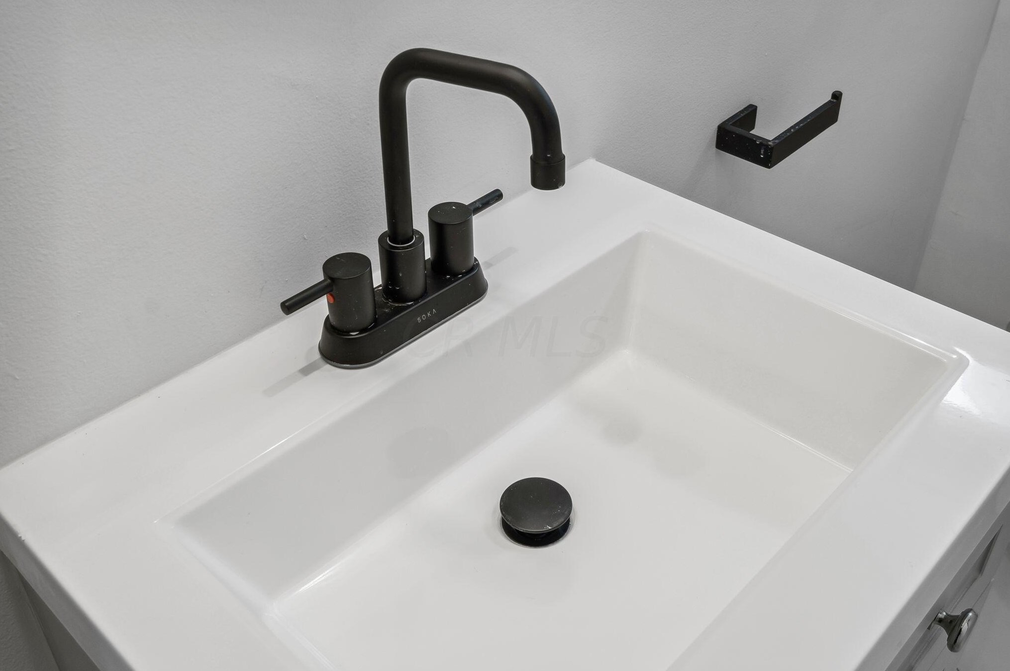 96 Weyant Ave, Columbus OH 43227-1024 exterior