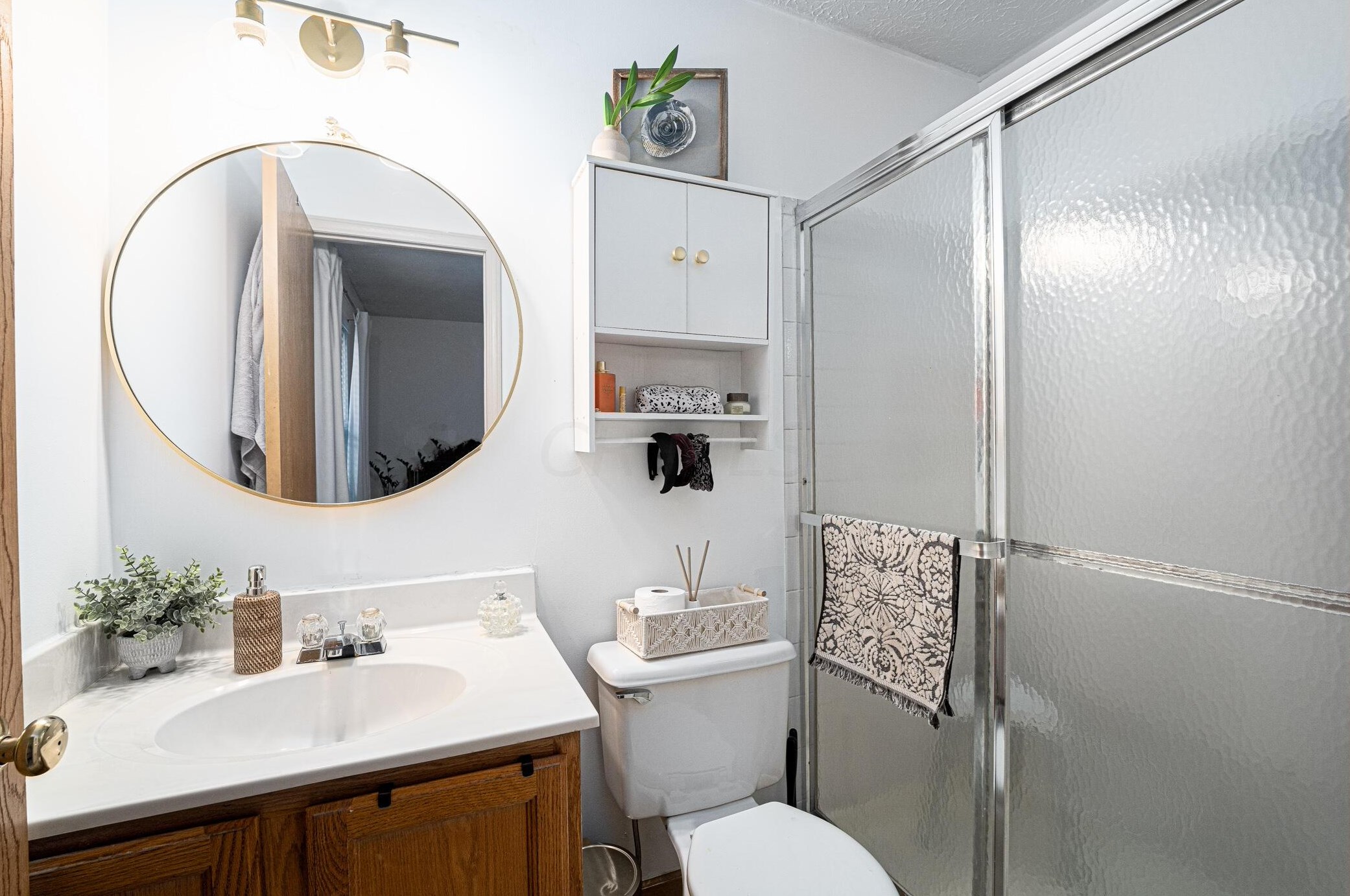 2139 Kingscreek Ct, Darbydale OH  43123-1290 exterior