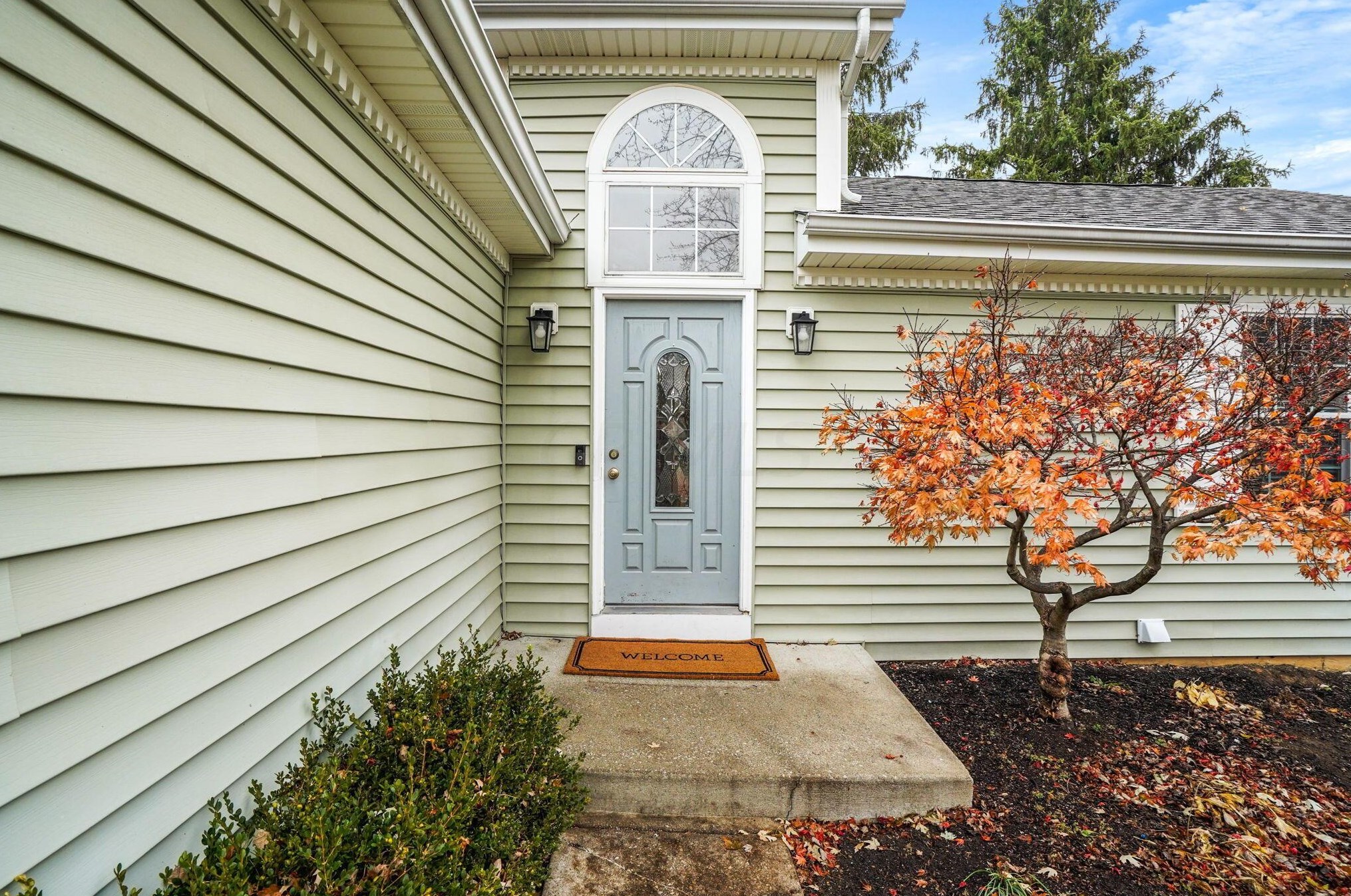 3878 Man O War Ct, Columbus, OH 43221-5909