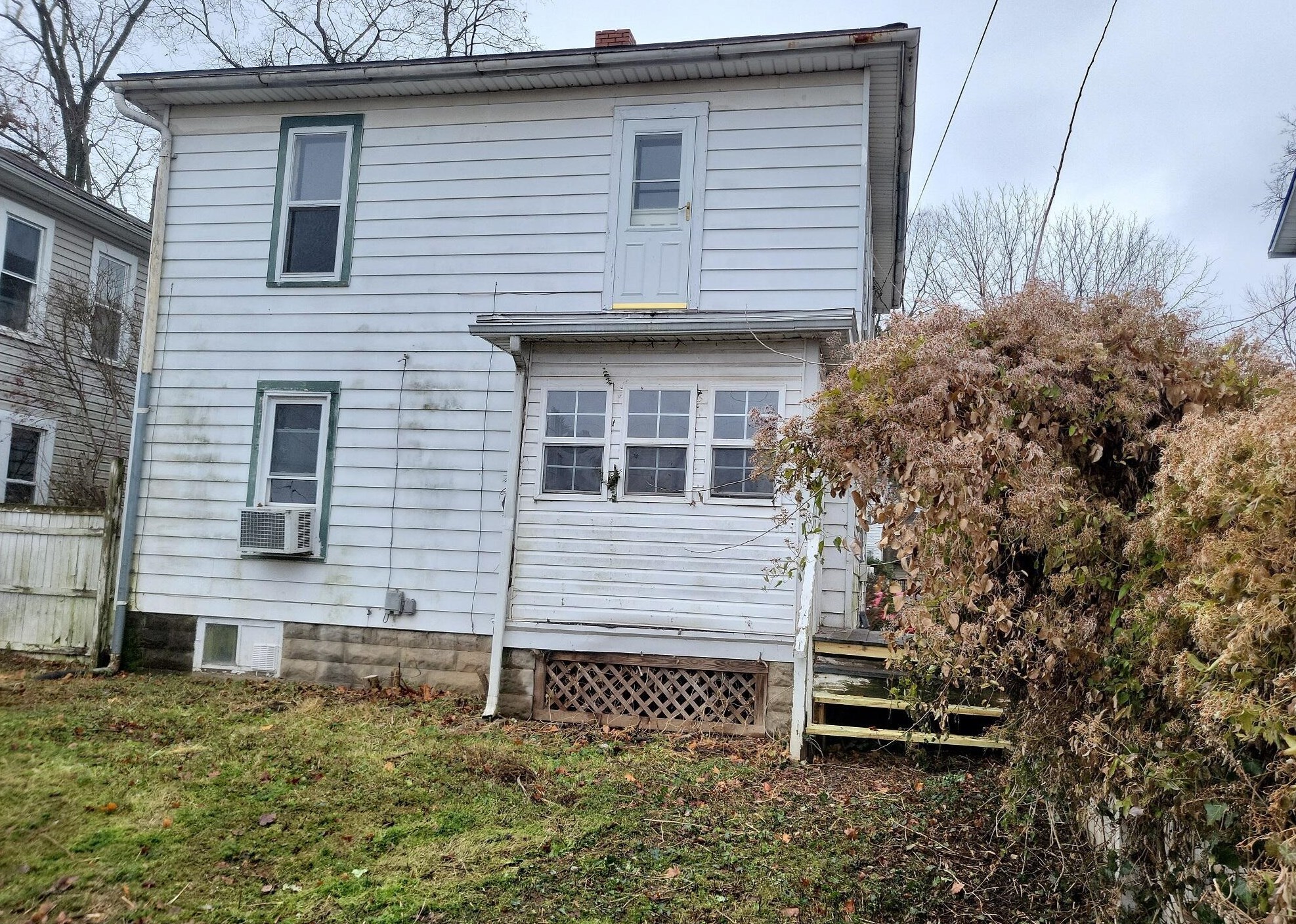 8 Third Ave, Mount Vernon, OH 43050