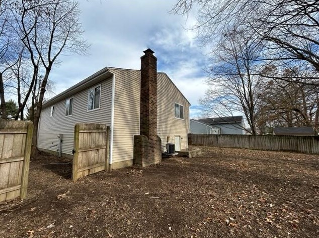 3999 Blueberry Hollow Rd, Columbus, OH 43230-1096
