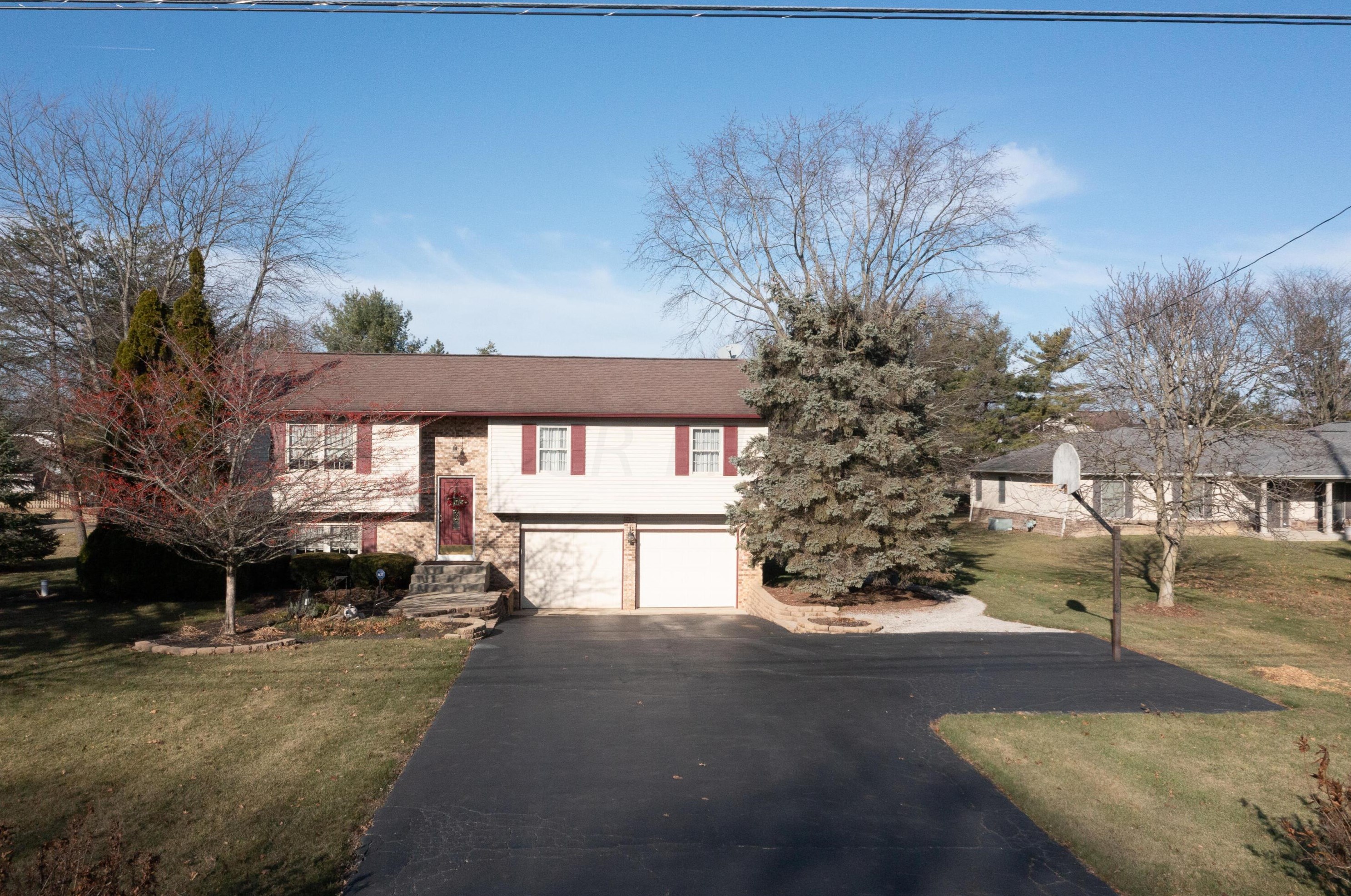 6186 Feder Rd, Columbus, OH 43228-9753