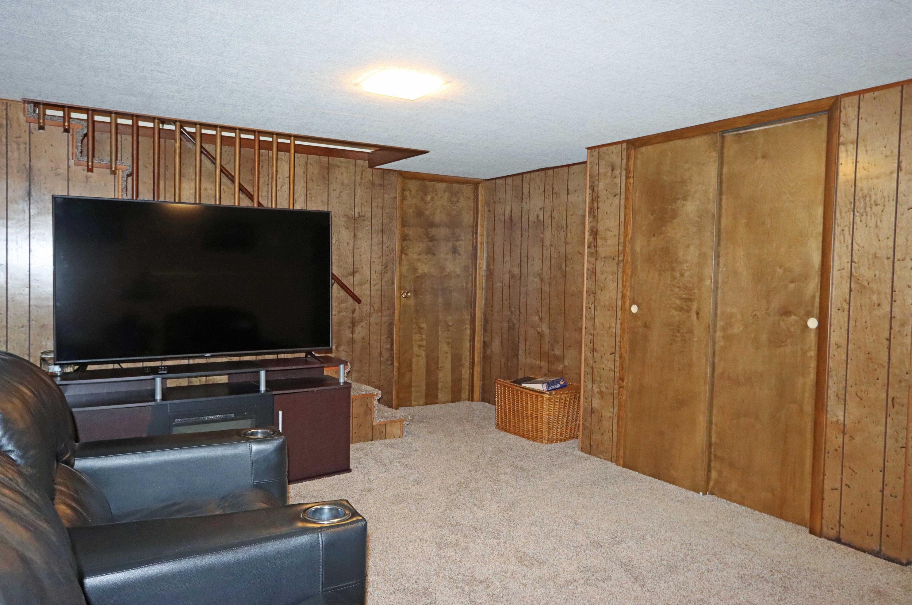 1705 Lynnhurst Rd, Columbus OH 43229-2641 exterior