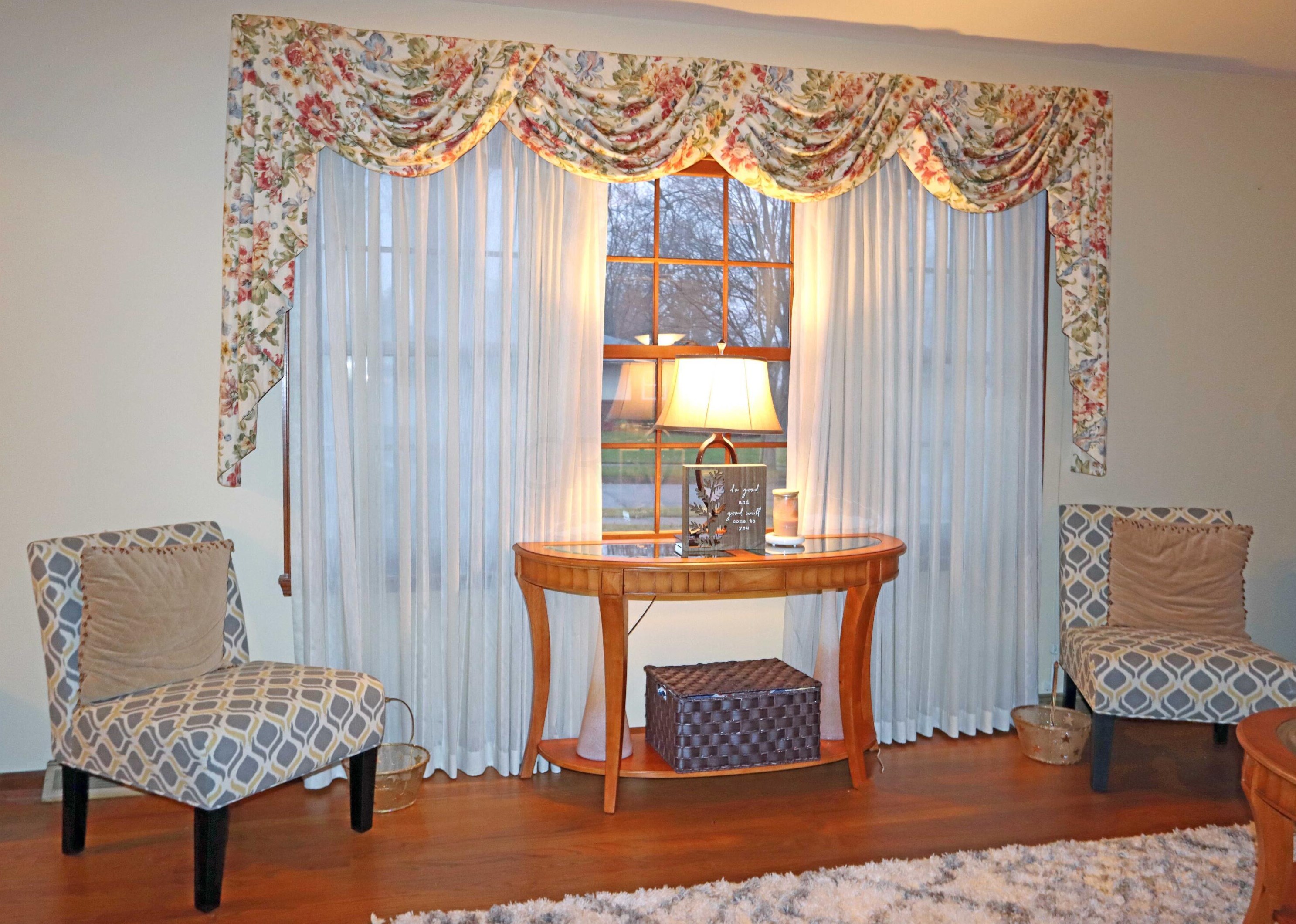 1705 Lynnhurst Rd, Columbus OH 43229-2641 exterior