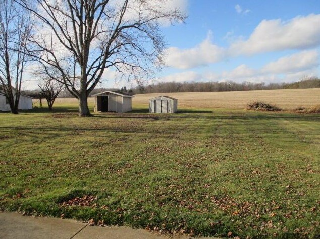 17899 Coshocton Rd, Mount Vernon, OH 43050