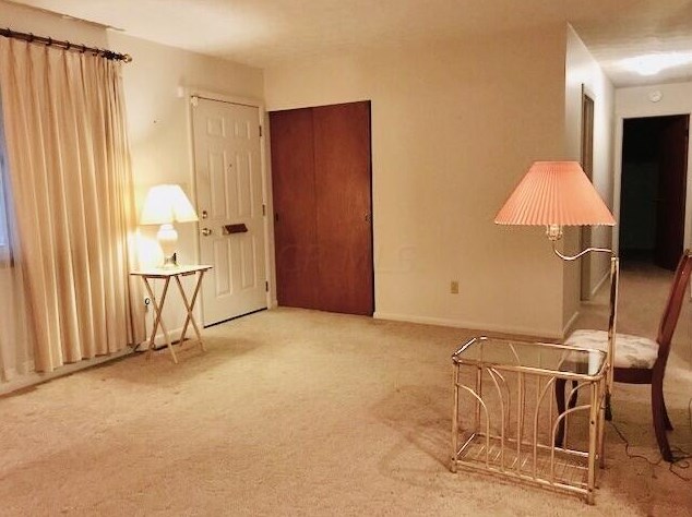 4319 Joyce Rd, Darbydale, OH 43123