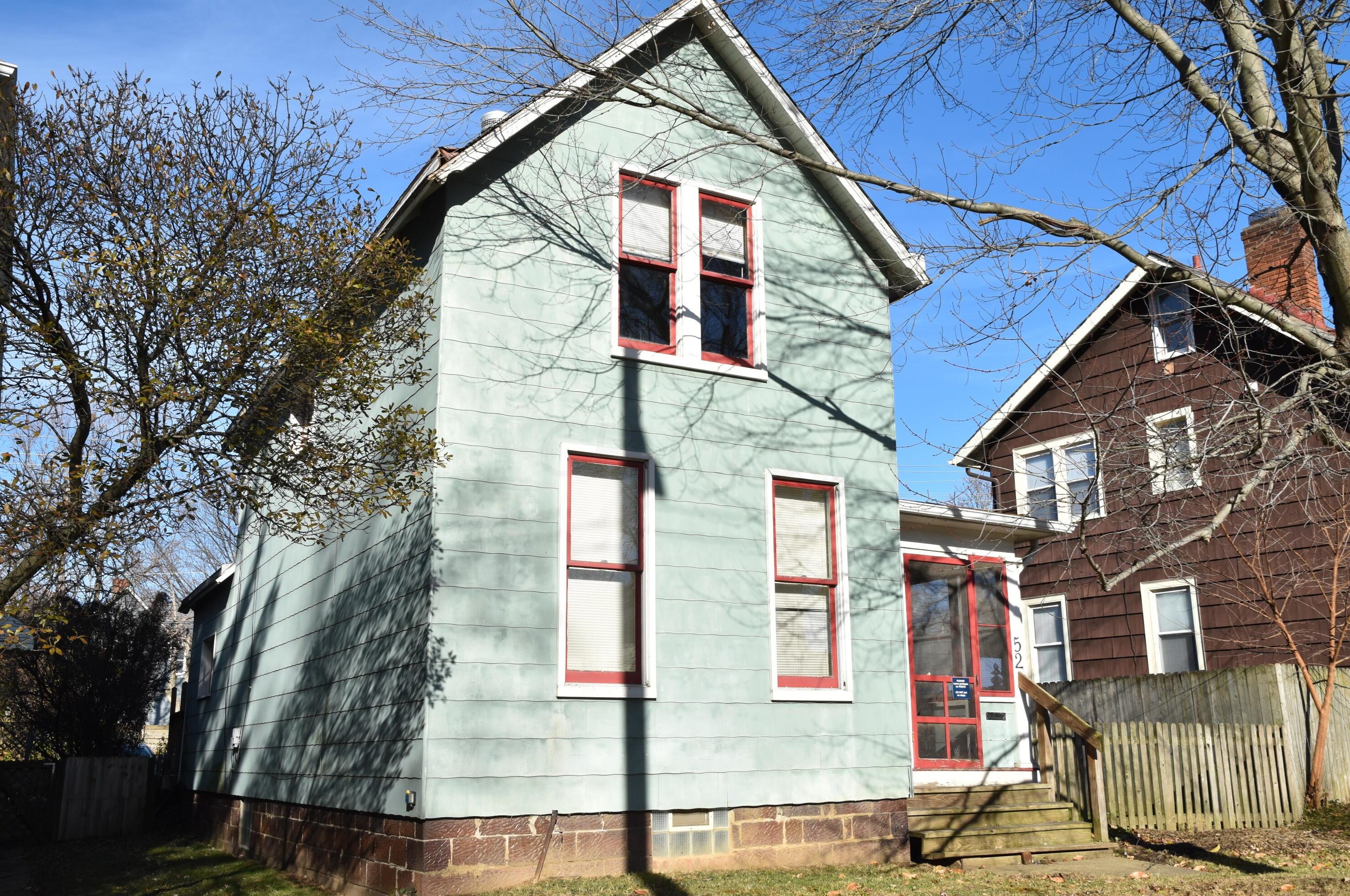 52 Pacemont Rd, Columbus, OH 43202-1223