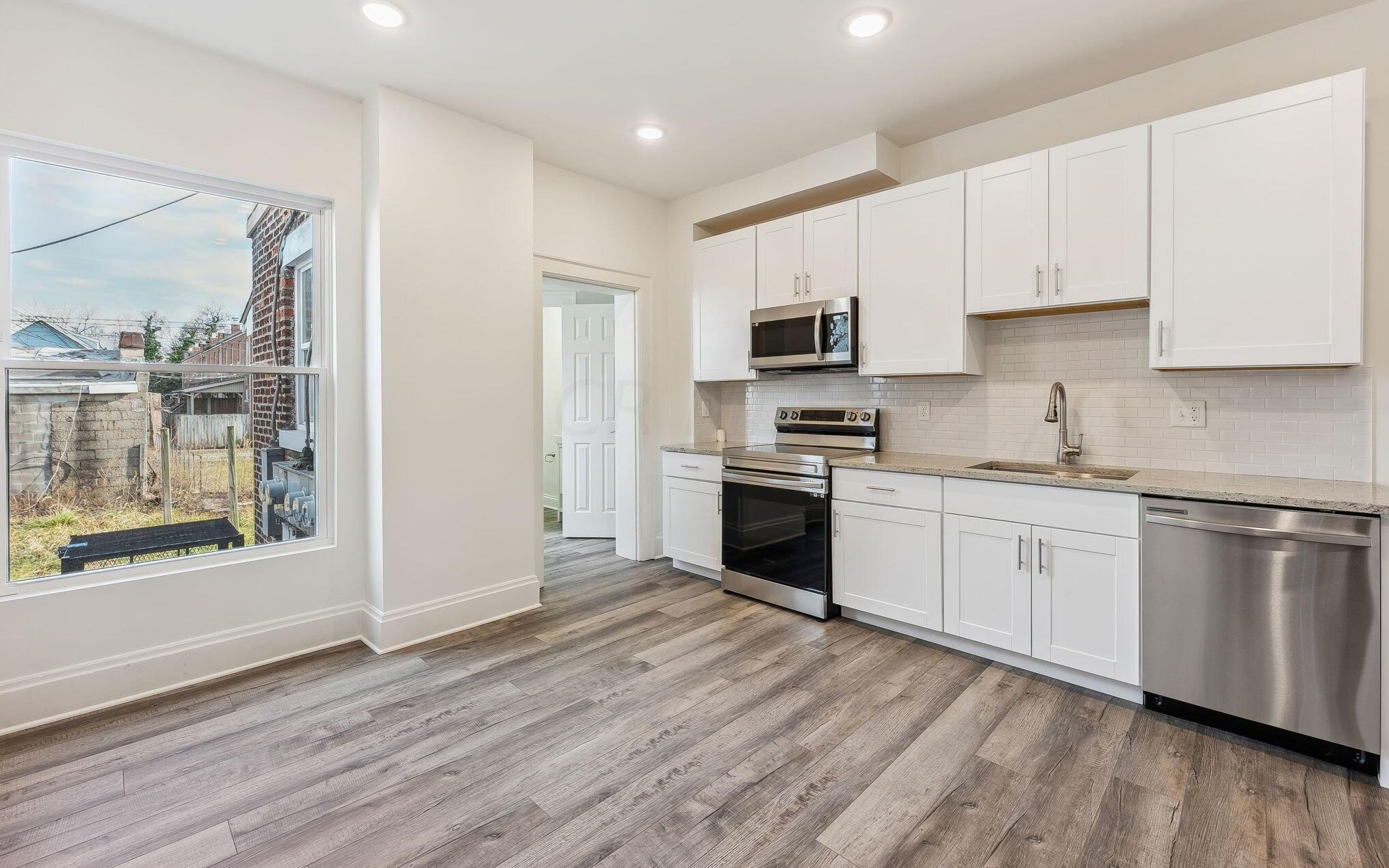 1040 Ohio Ave, Columbus OH  43206-1574 exterior