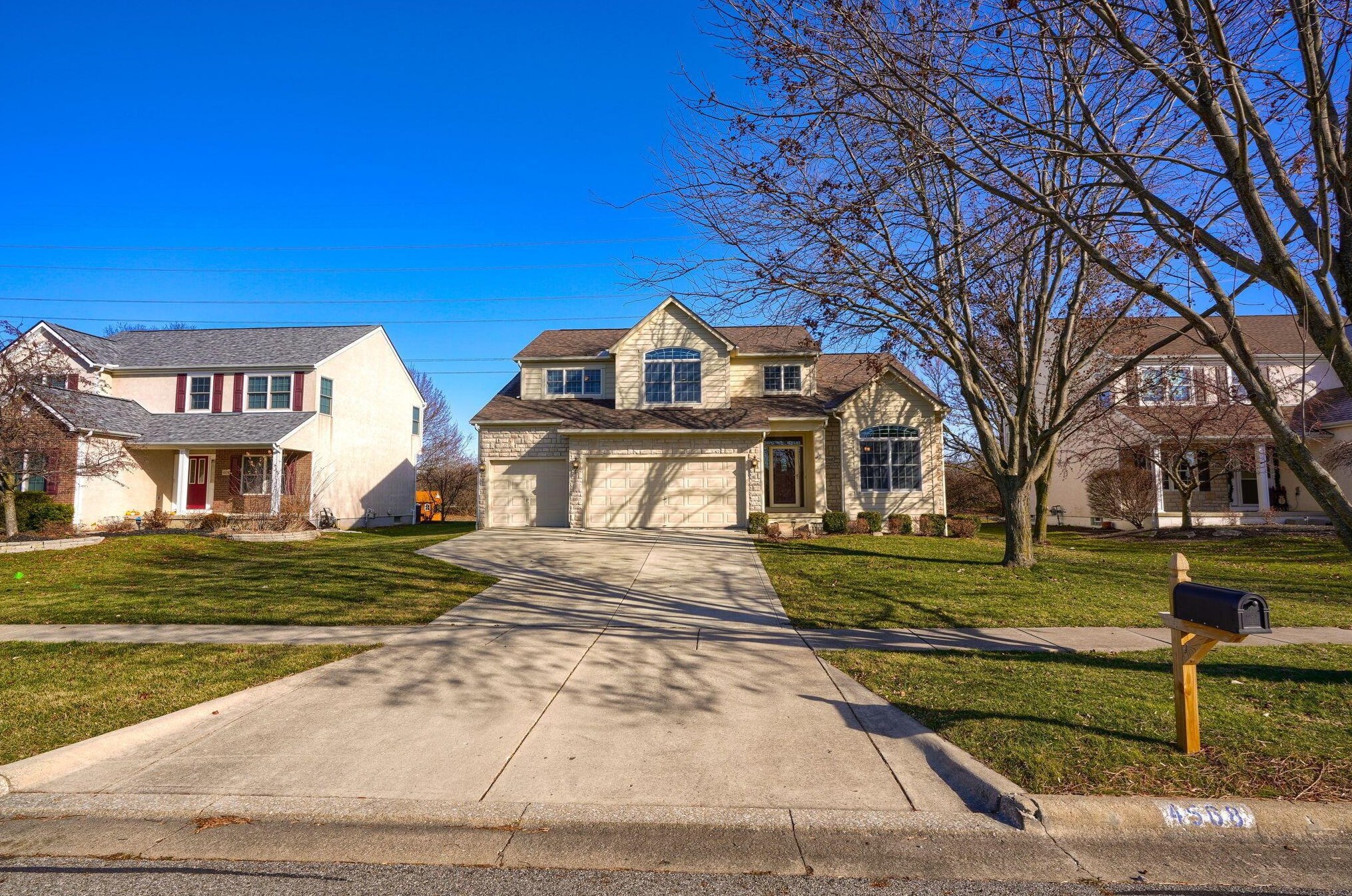 4568 Hoffman Farms Dr, Hilliard, OH 43026-7075