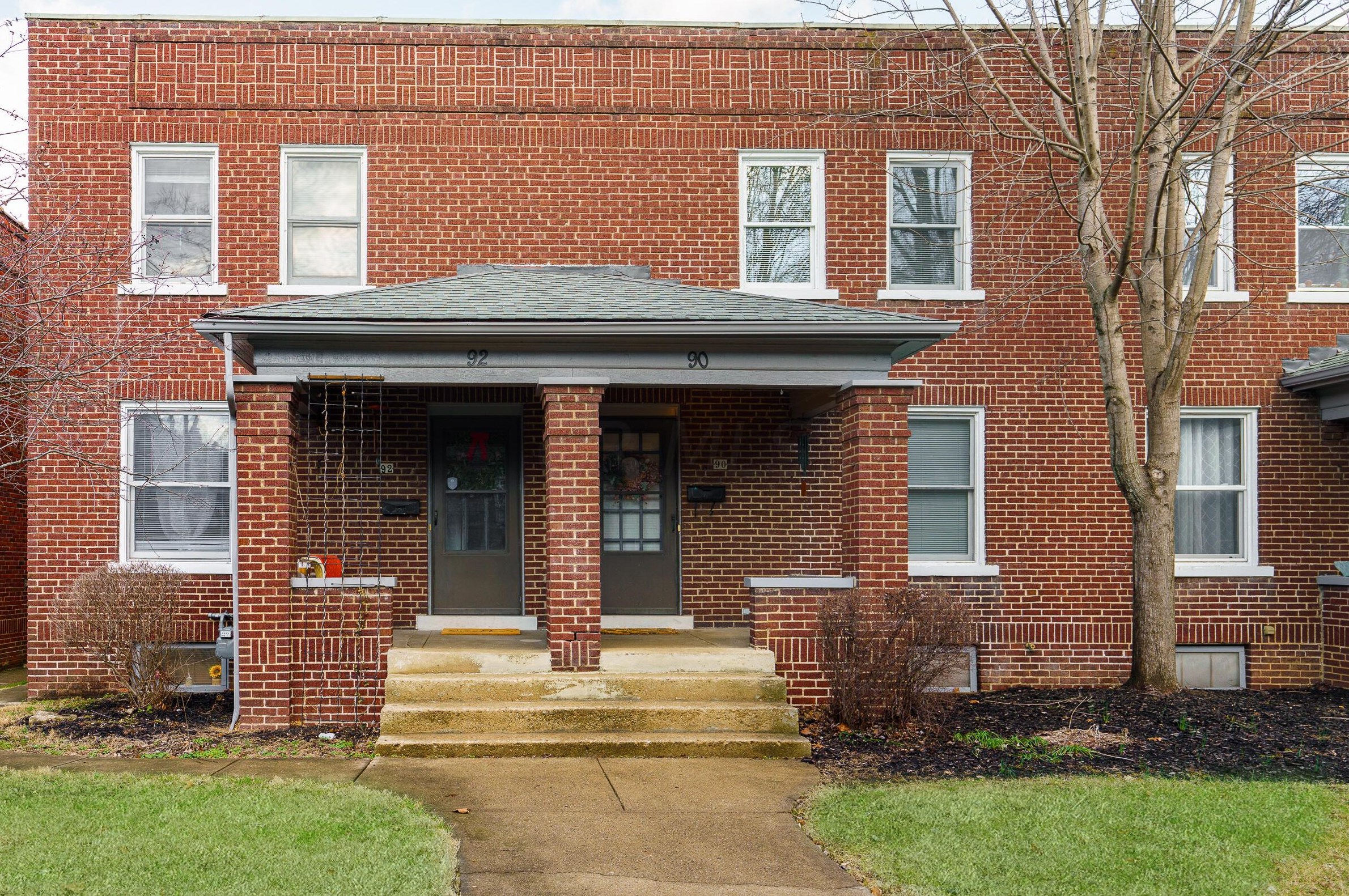 90 Weber Rd, Columbus, OH 43202-1448
