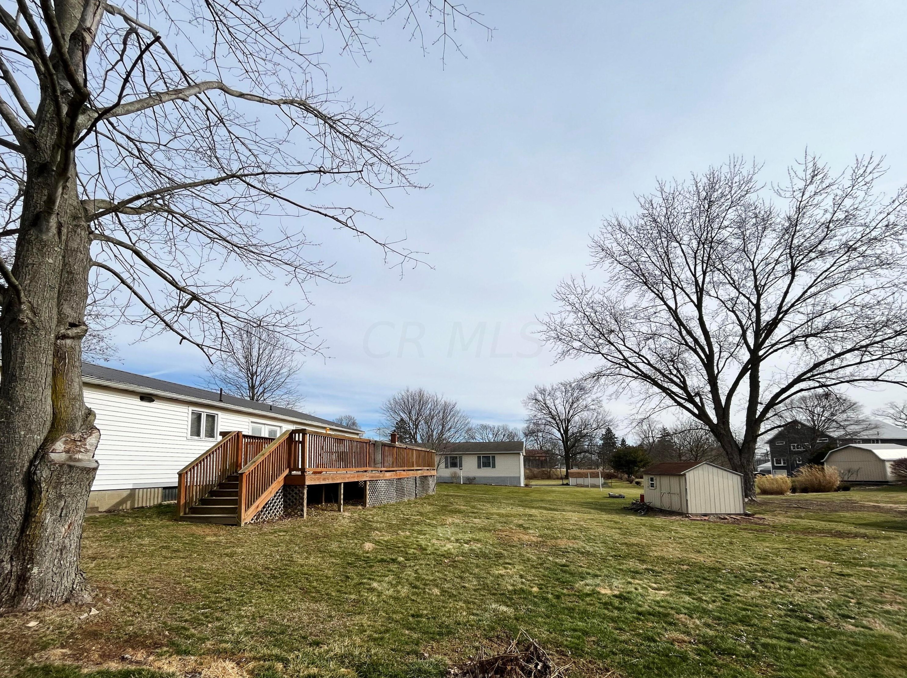 1262 Center Dr, Wooster, OH 44691