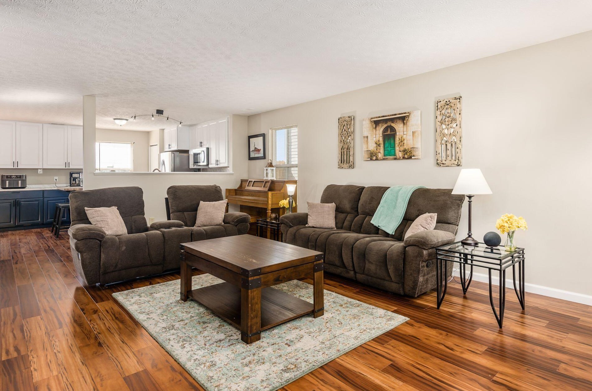 7485 Hemrich Dr, Cnl Wnchstr, OH 43110-8091