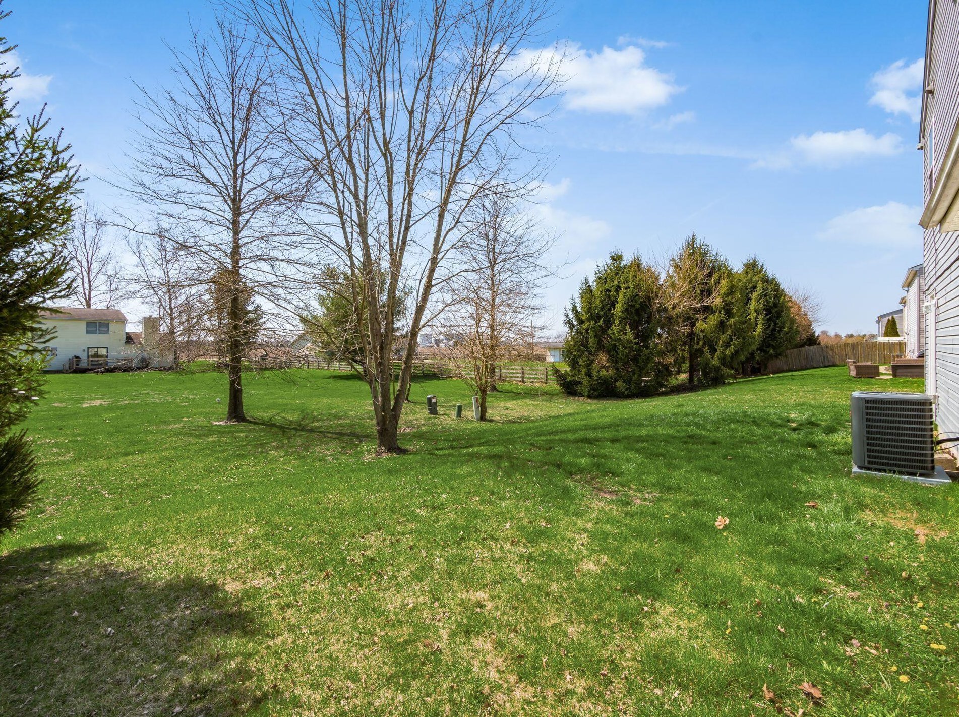 7541 Hemrich Dr, Cnl Wnchstr, OH 43110-8093