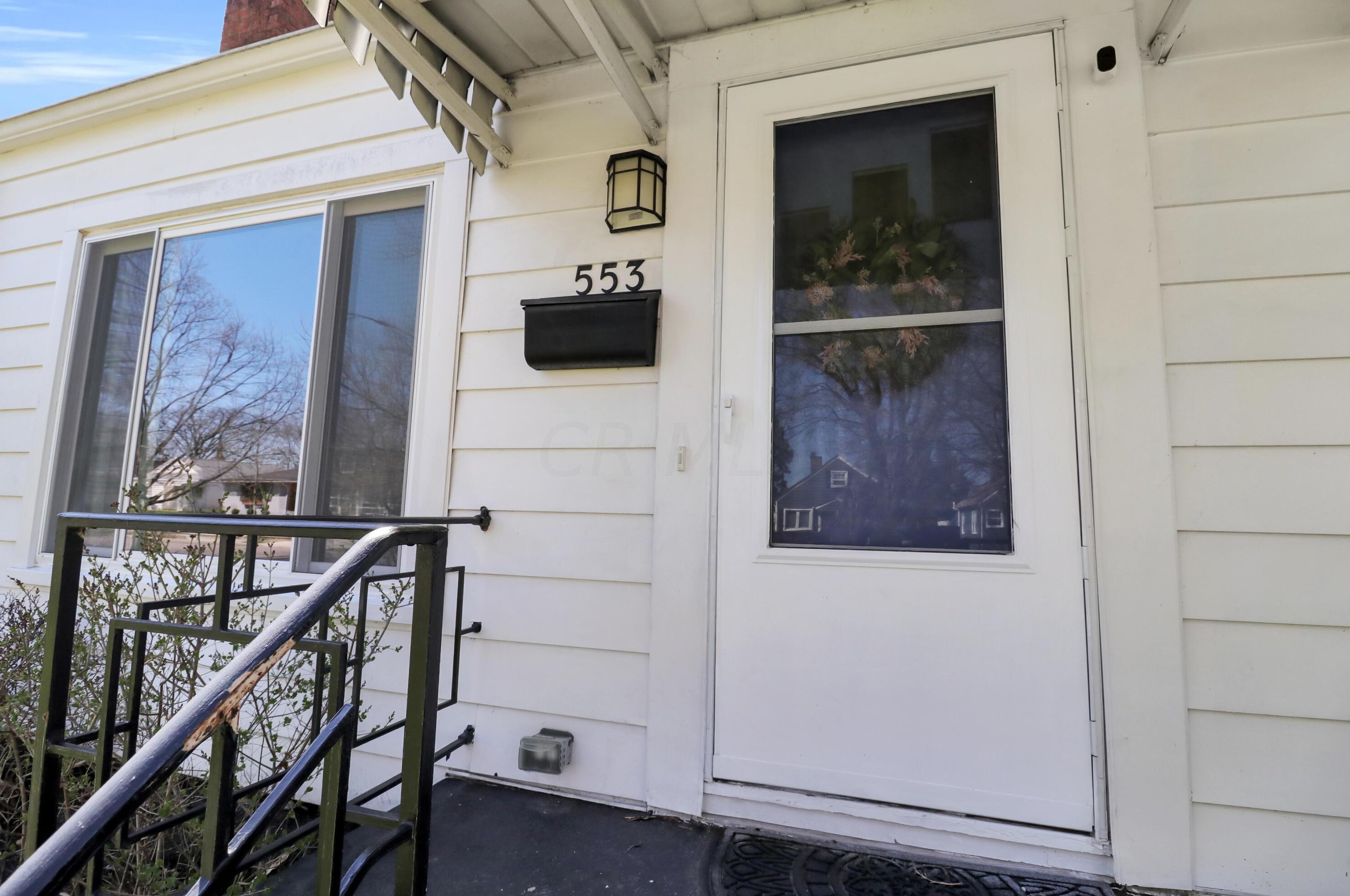 553 Jeffrey Pl, Columbus, OH 43214-1826